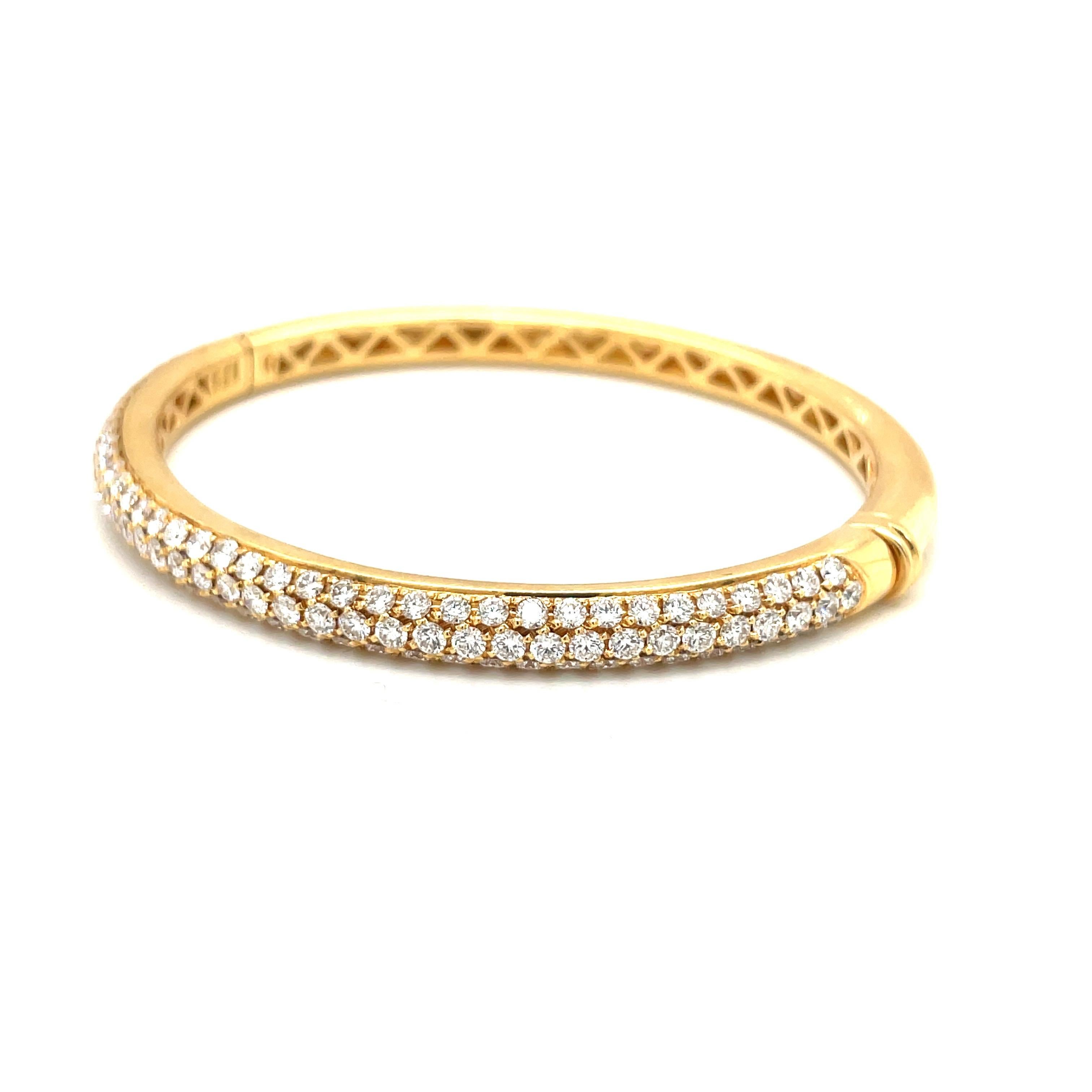 pave diamond bangle