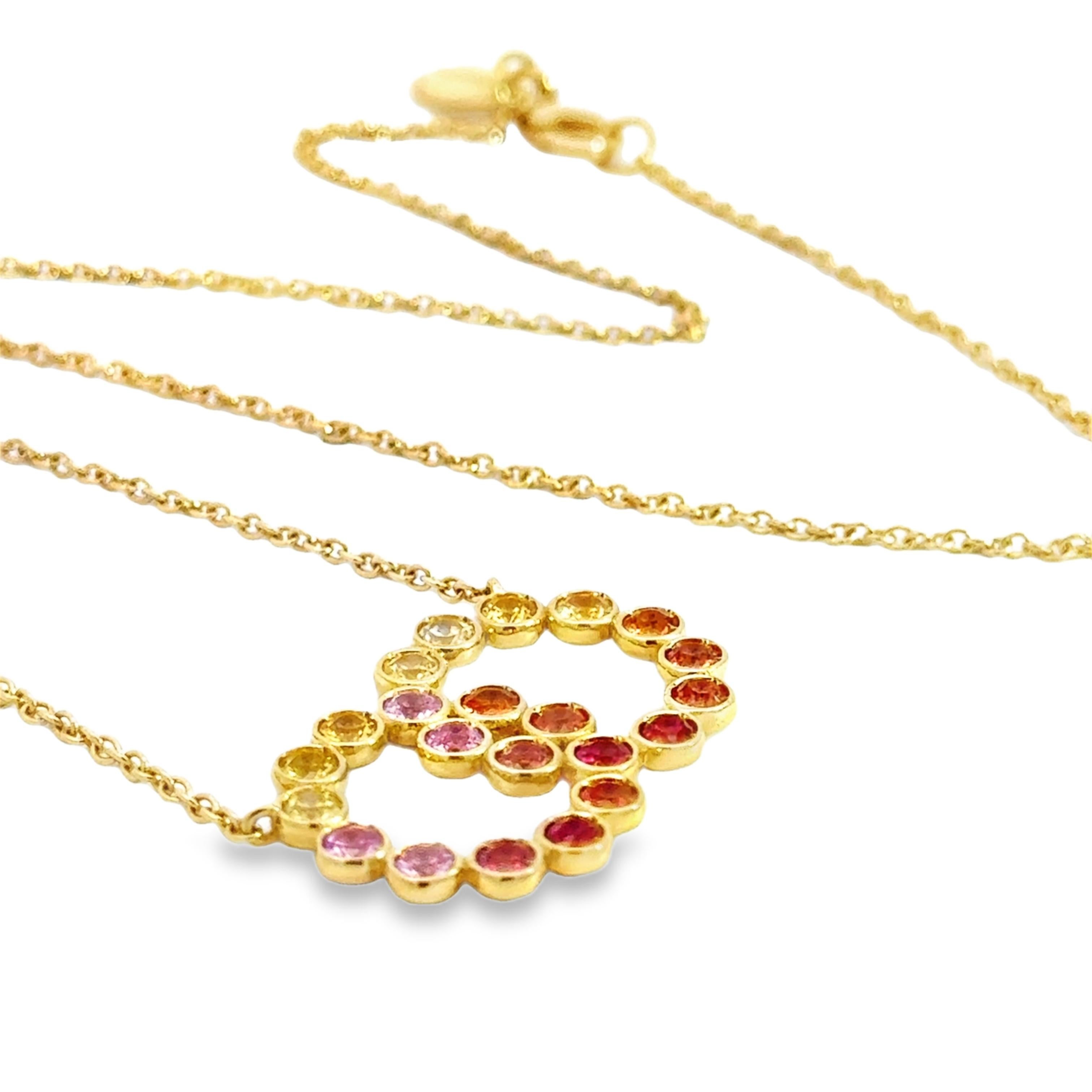 Garavelli  Pendentif double cercle en or jaune 18 carats avec saphirs arc-en-ciel Pour femmes en vente