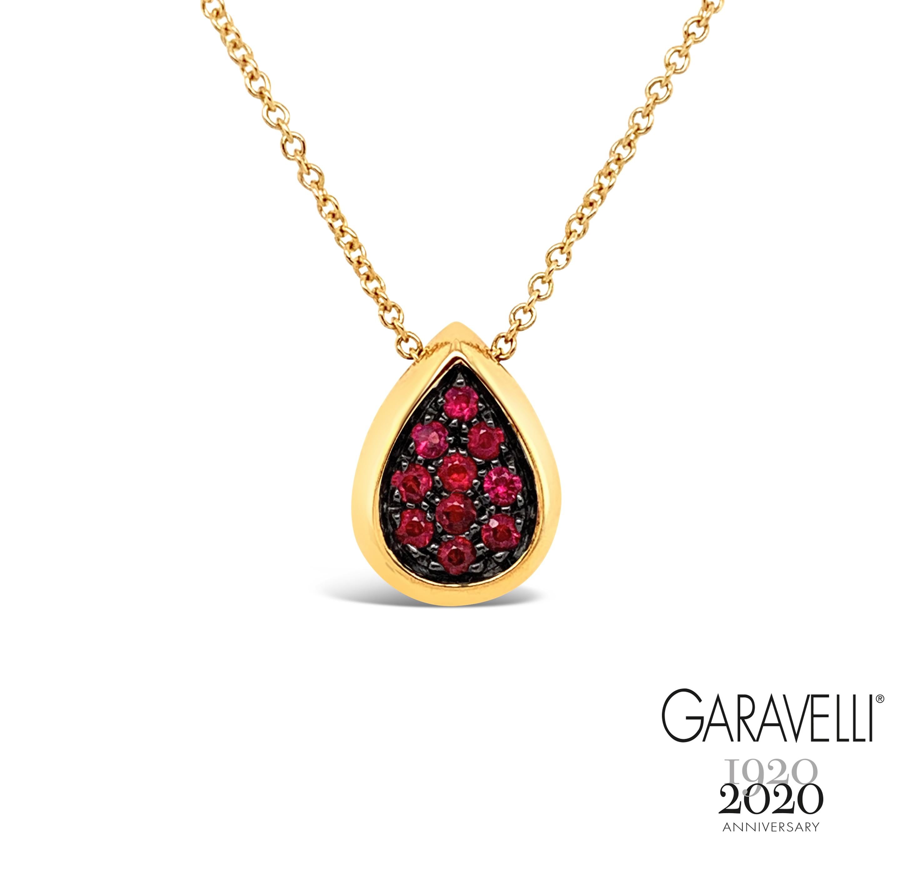 Garavelli DROP Pendant in 18kt Gold with Orange Sapphires.
The new Giotto Collection DROP pendant .
Featuring at your choice: Orange Sapphires, Brown Diamonds, Aquamarine, Rubies or Peridot 
18kt gold Necklace included , lenght 19 inches with a loop