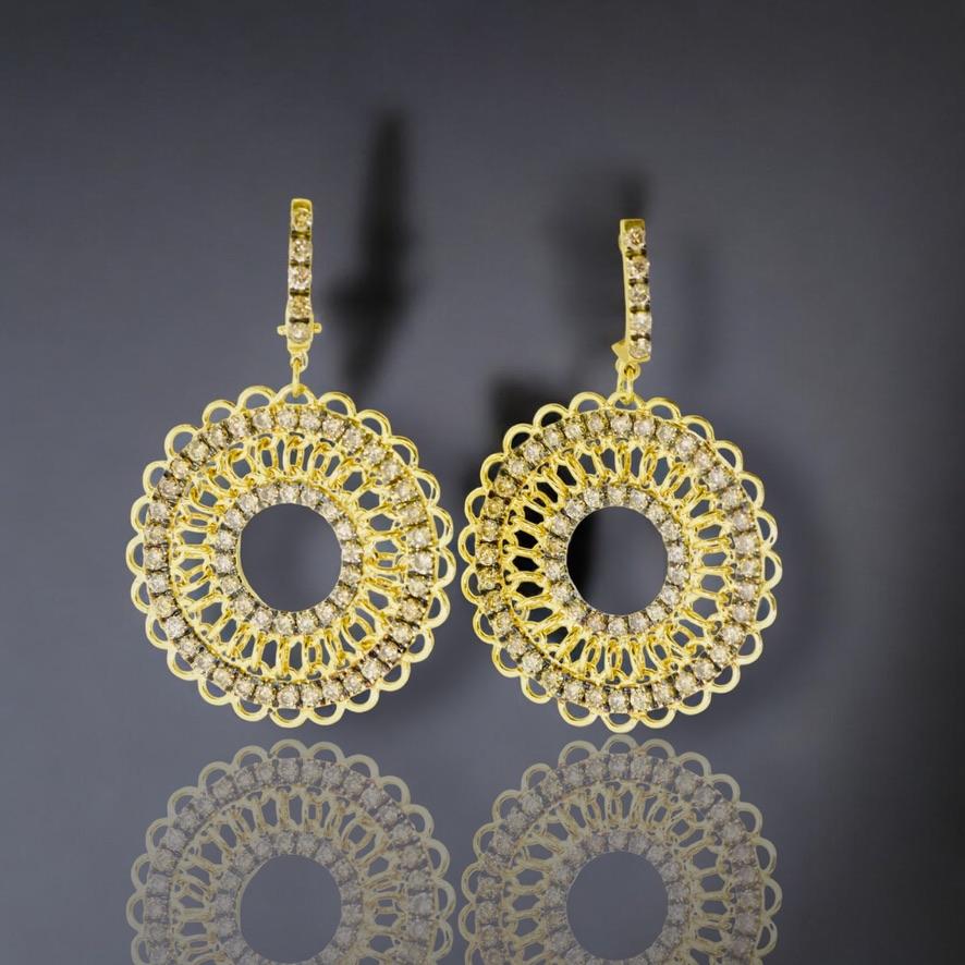 Garavelli Rinascimento Diamond & 18K Yellow and White Gold Contemporary Earrings Corte brillante en venta