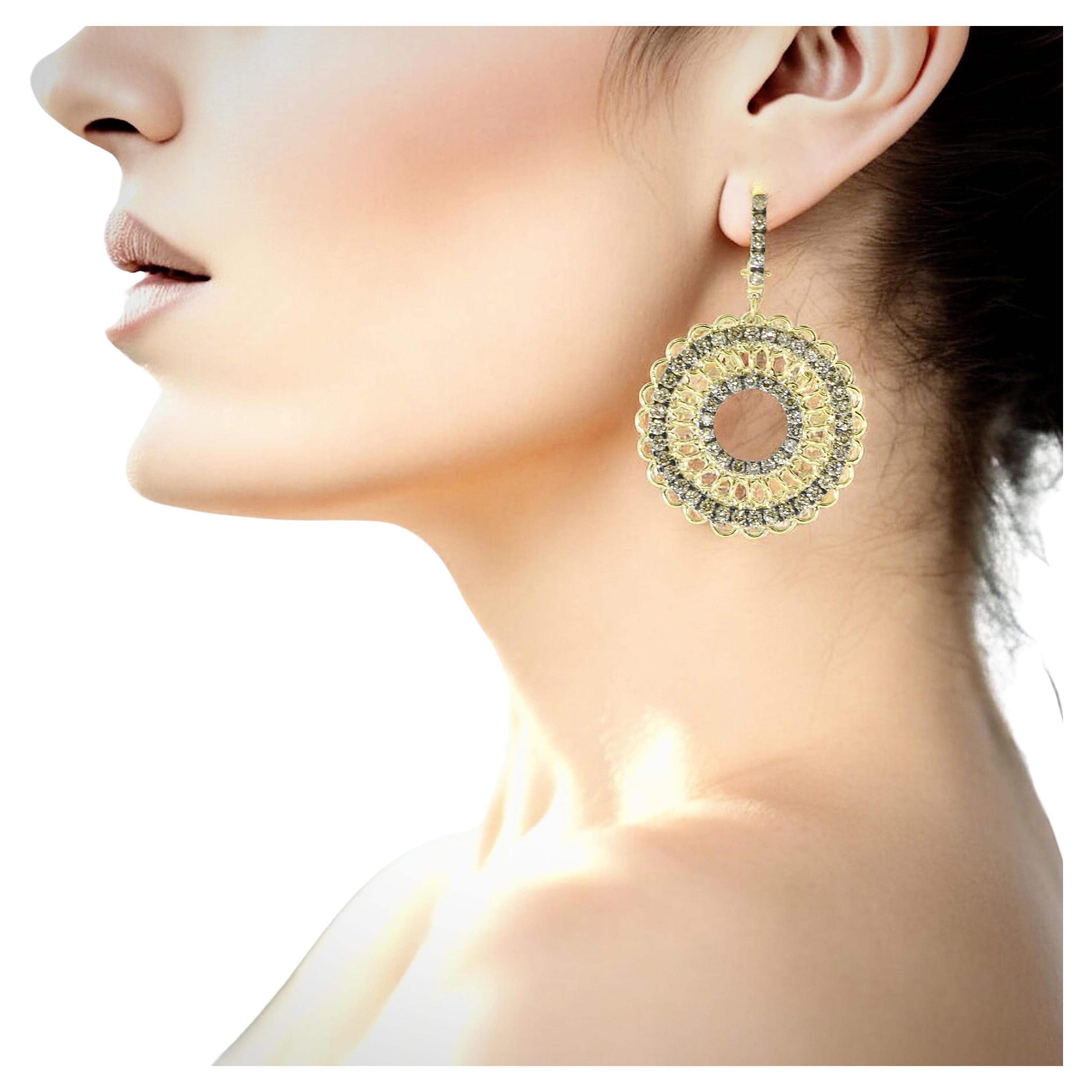 Garavelli Rinascimento Diamond 
18K Yellow and White Gold Contemporary Earrings en venta