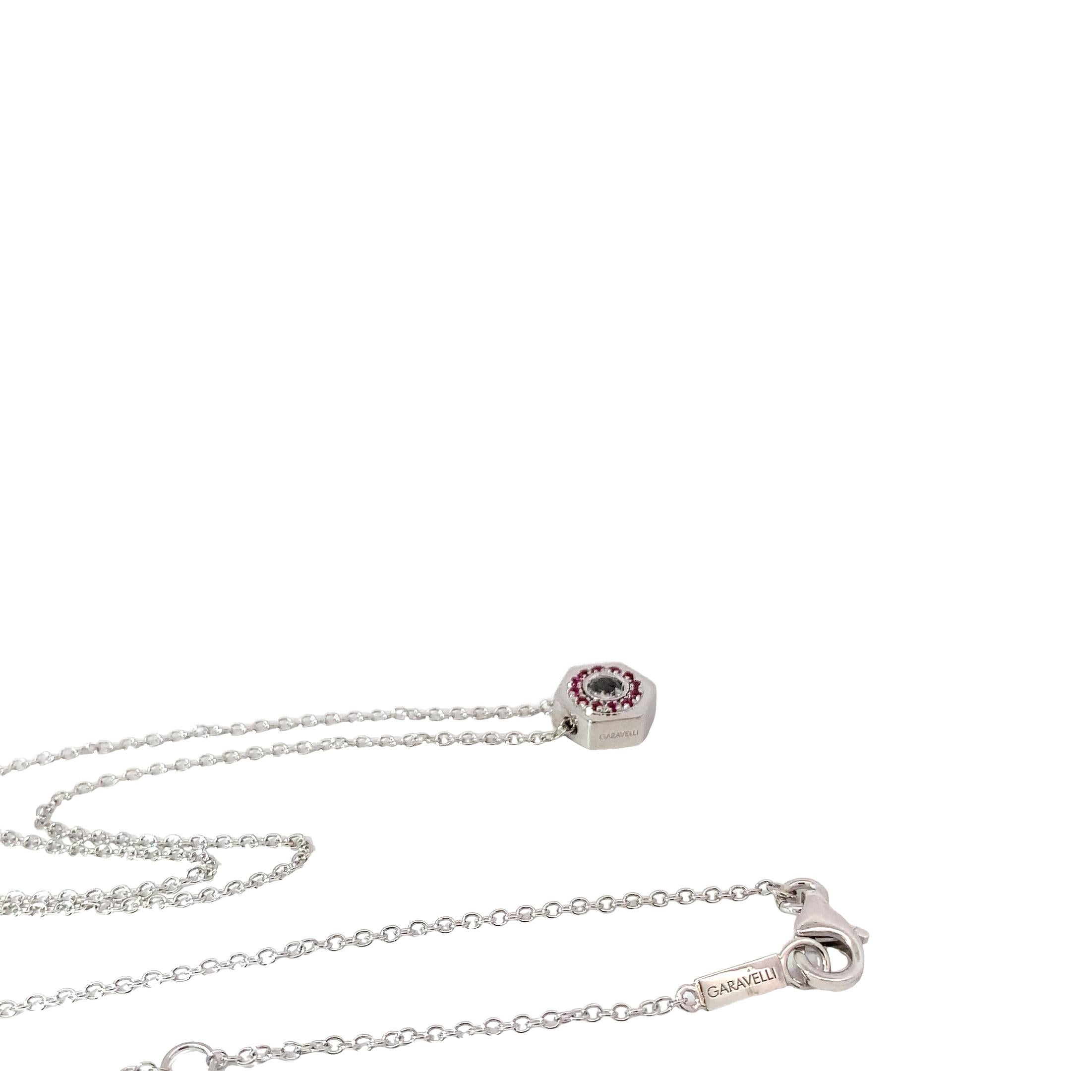 Garavelli Bolt-Anhänger aus Weißgold mit Kette, mit Rubinen und schwarzen Diamanten (Zeitgenössisch) im Angebot