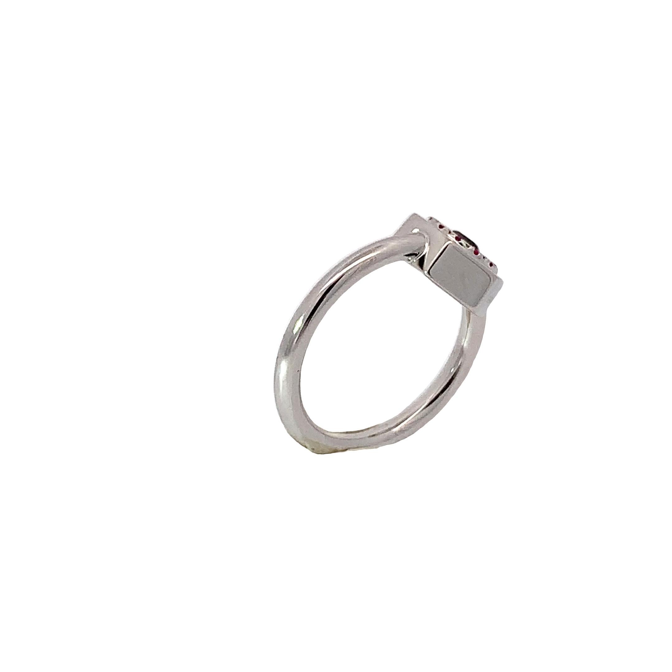 Garavelli Bolt-Anhänger aus Weißgold mit Kette, mit Rubinen und schwarzen Diamanten (Rundschliff) im Angebot