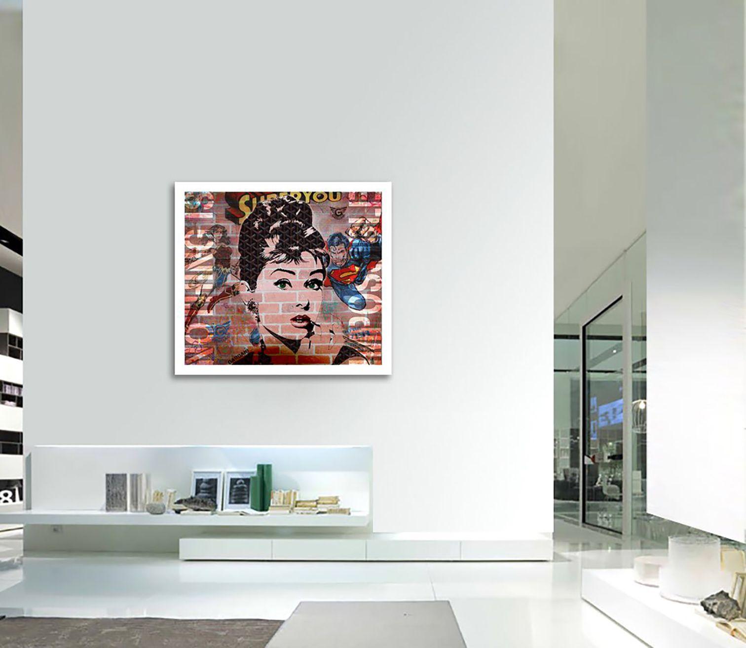 Audrey Wonder Woman, Gemälde, Acryl auf Leinwand im Angebot 2
