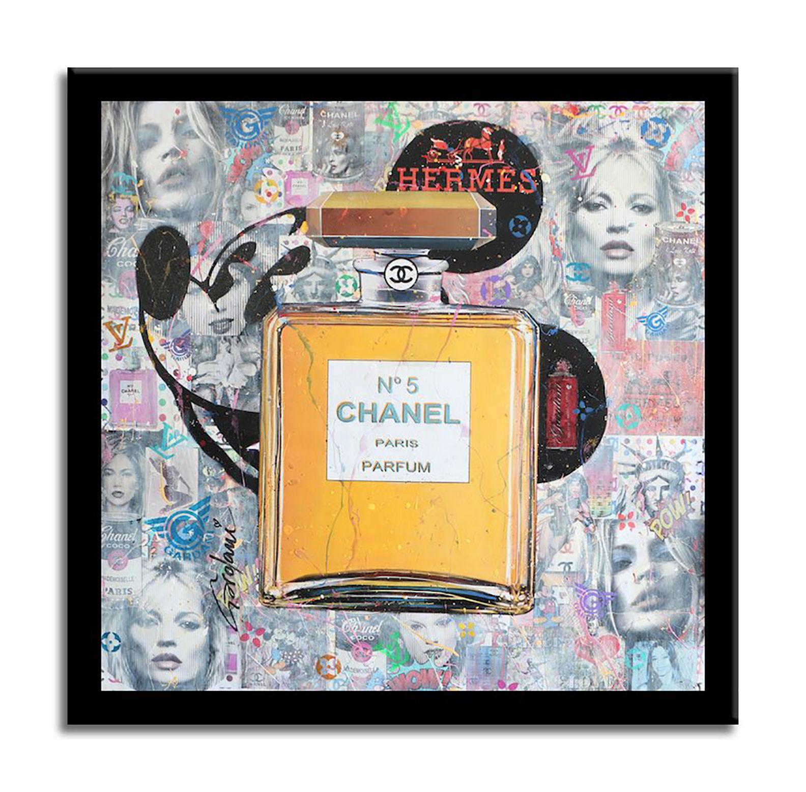Chanel Paris parfum Mickey, peinture sur toile - Pop Art Painting par Gardani Art