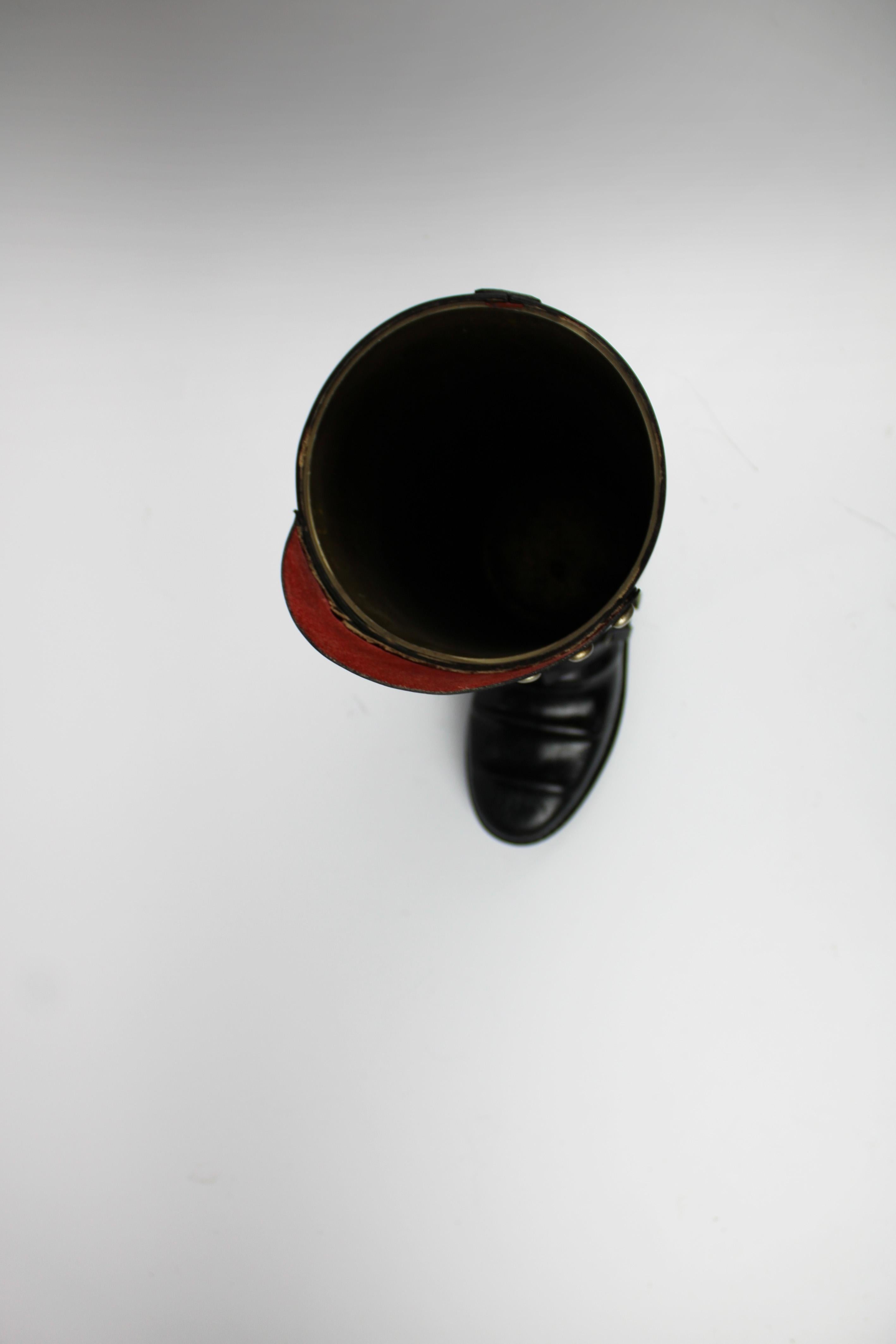 Garde Republicaine Boot leather Umbrella stand Mid century Modern 1950's Italy For Sale 5