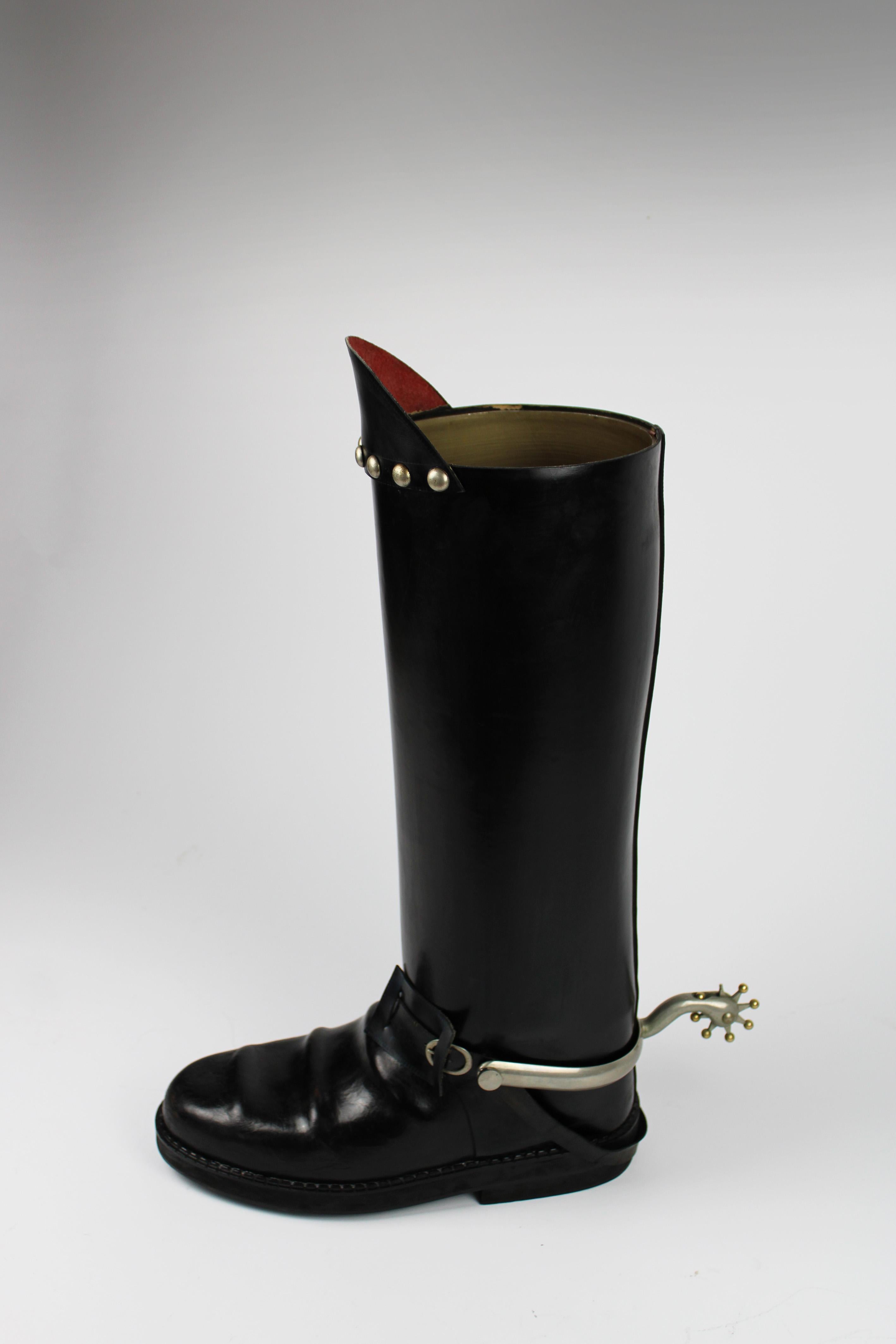 Mid-Century Modern Garde Republicaine Boot leather Umbrella stand Mid century Modern 1950's Italy For Sale