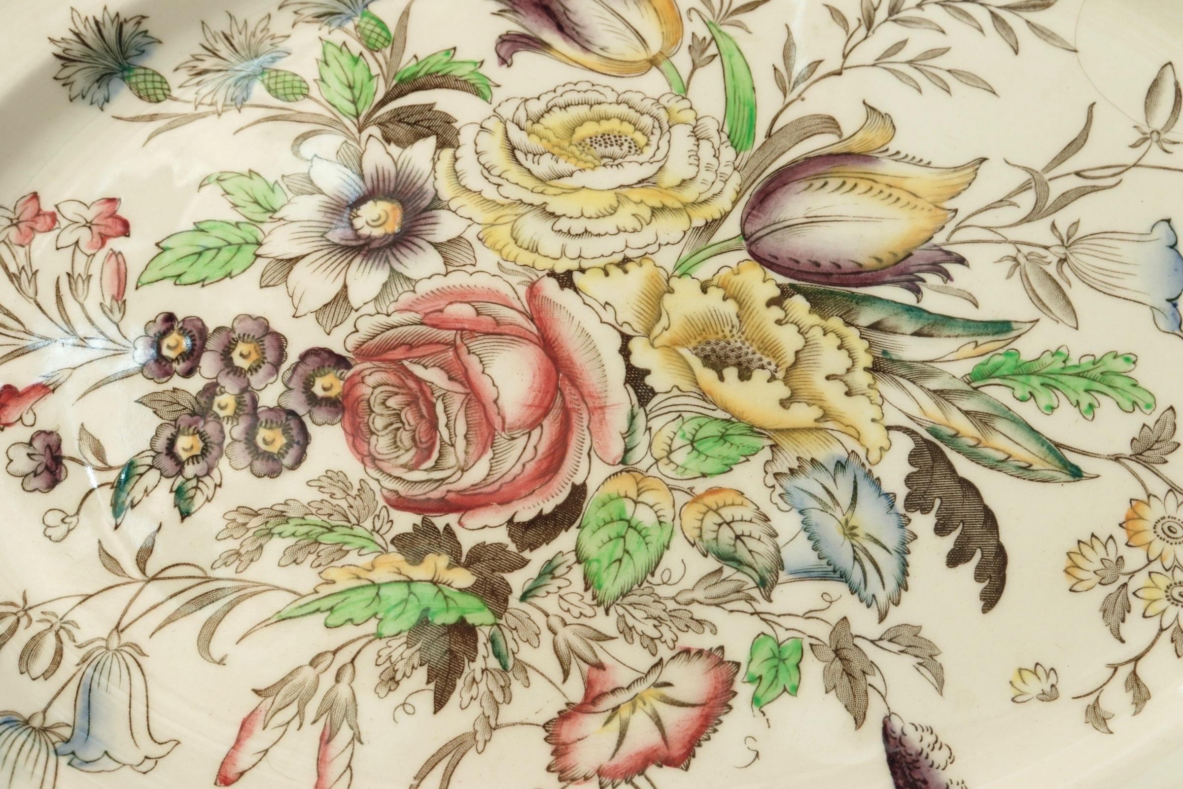 Ceramica Piatto da portata in ceramica 'Garden Bouquet' Johnson Brothers in vendita