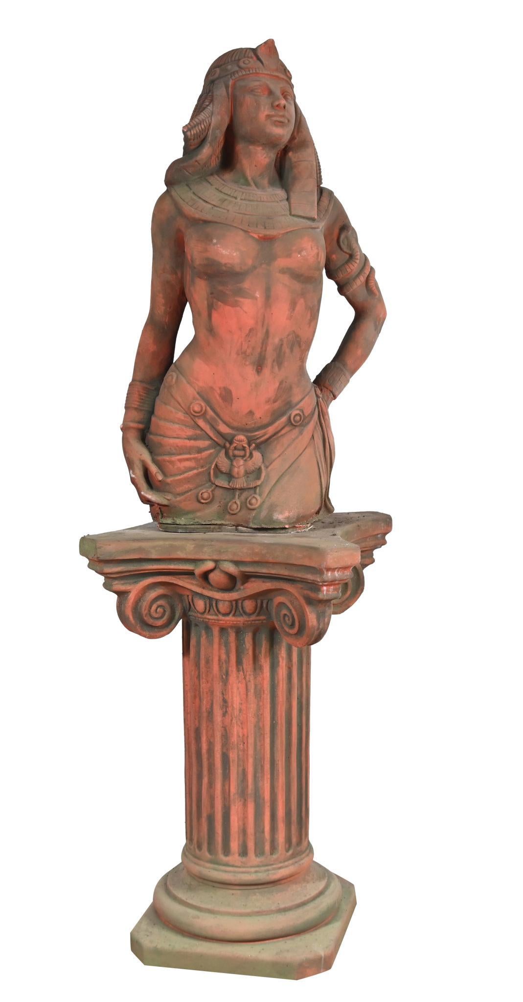 Jardin Statue Cléopâtre Terracotta Classique Colonne Ionique Stand en vente 11