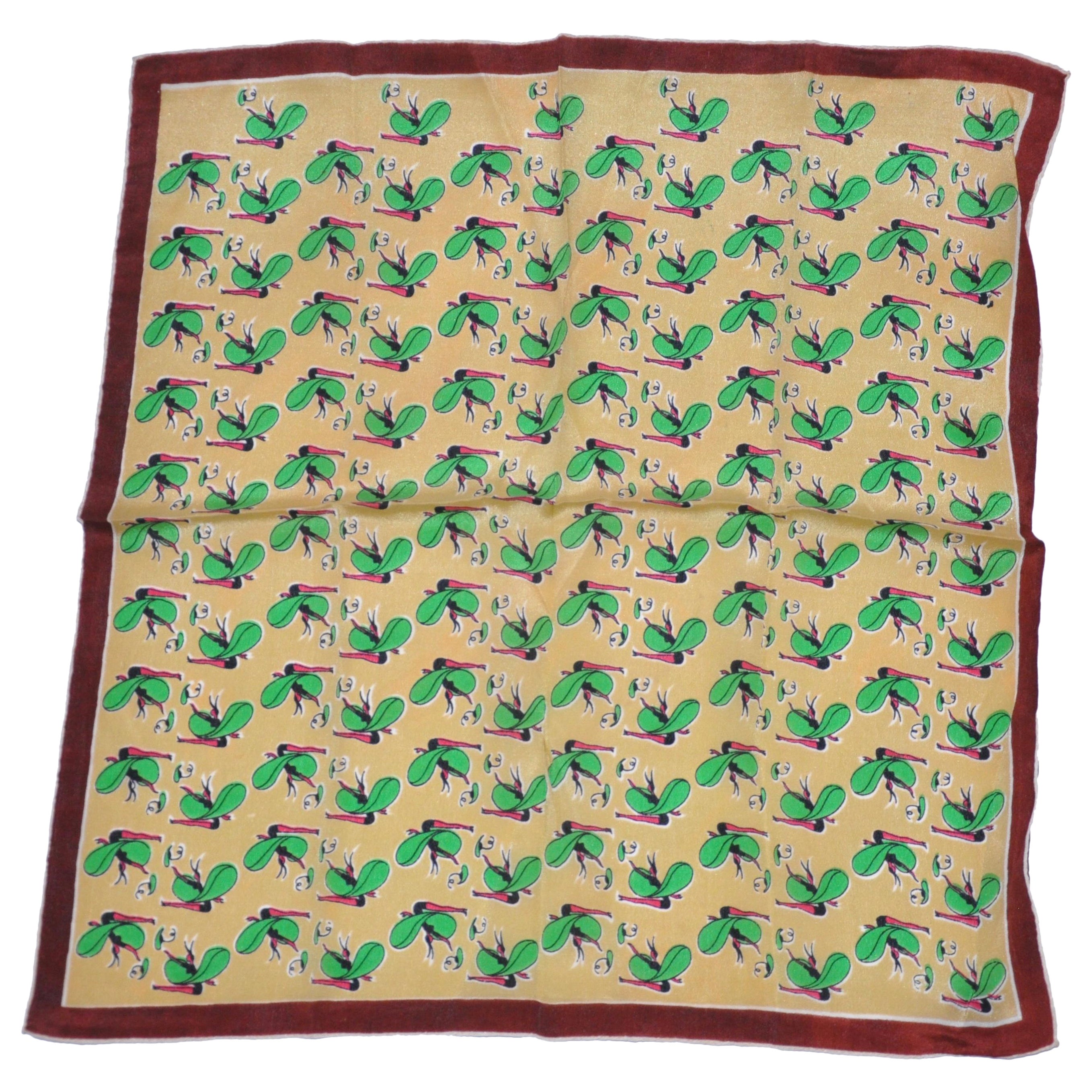 Foulard en soie "Elfe de jardin au jeu" avec bordures en coco-brun en vente