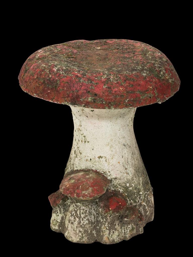 Vintage French Cast Stone Mushroom Garden Stool 1