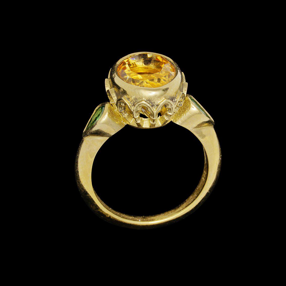 Garden of the Hesperides Ring in 9 Karat Yellow Gold, Citrine and Green Garnets 1