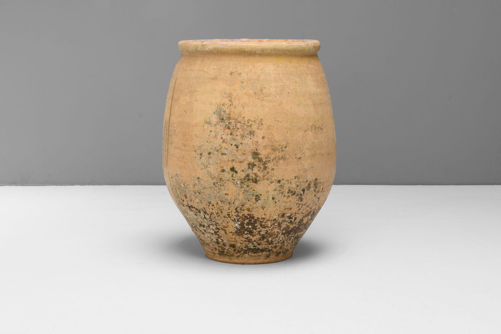 Garden Pot In Good Condition For Sale In London, England
