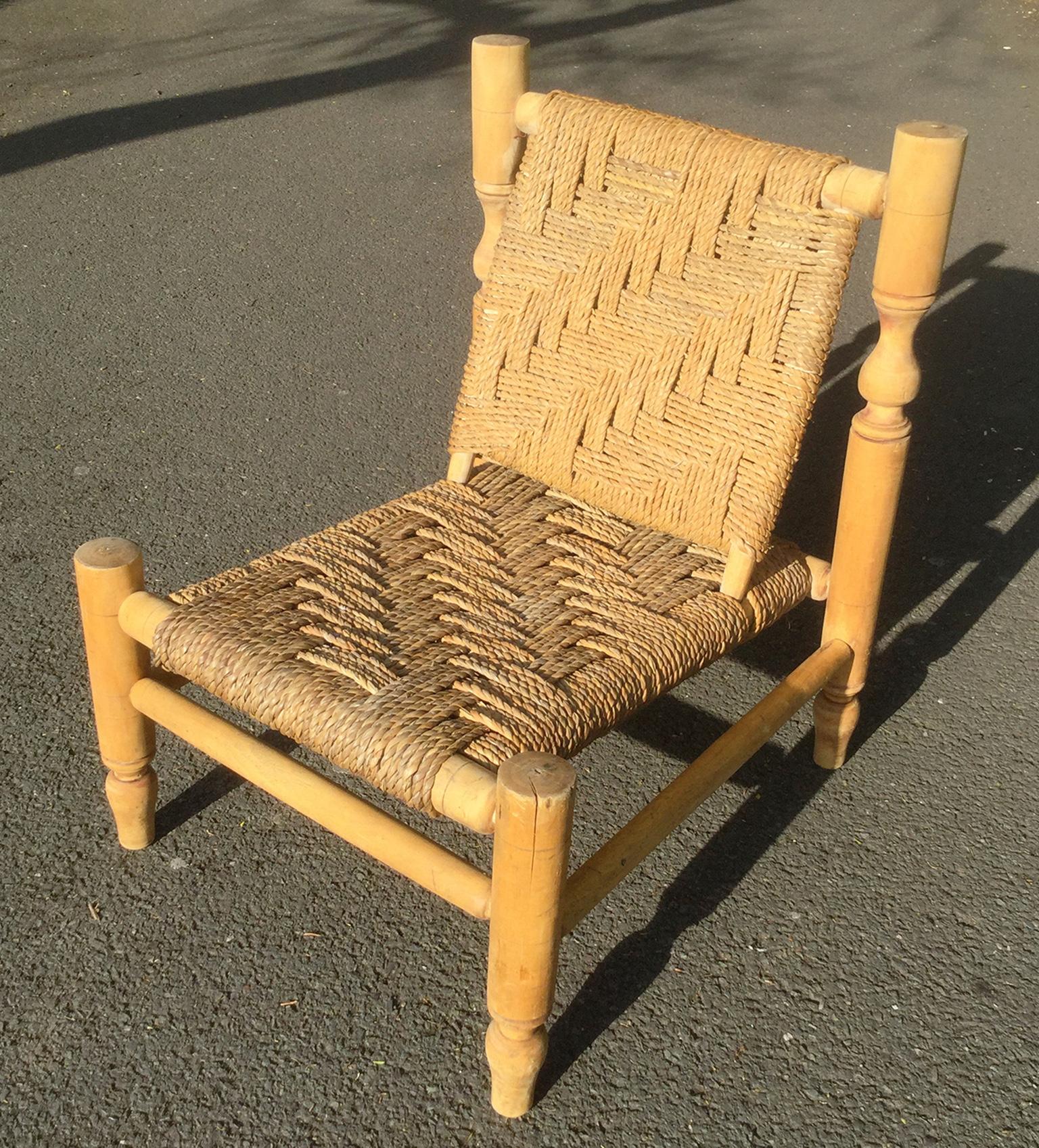Fait main Ensemble de sièges attribué à Audoux-Minet édité par Vibo Vesoul, années 1960