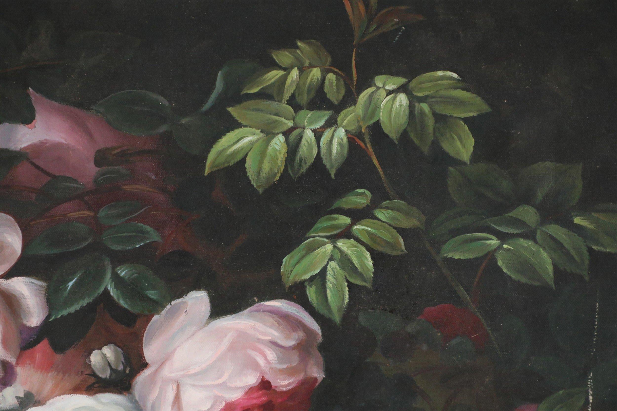 Garden Roses Still Life Oil Painting on Canvas In Good Condition For Sale In New York, NY