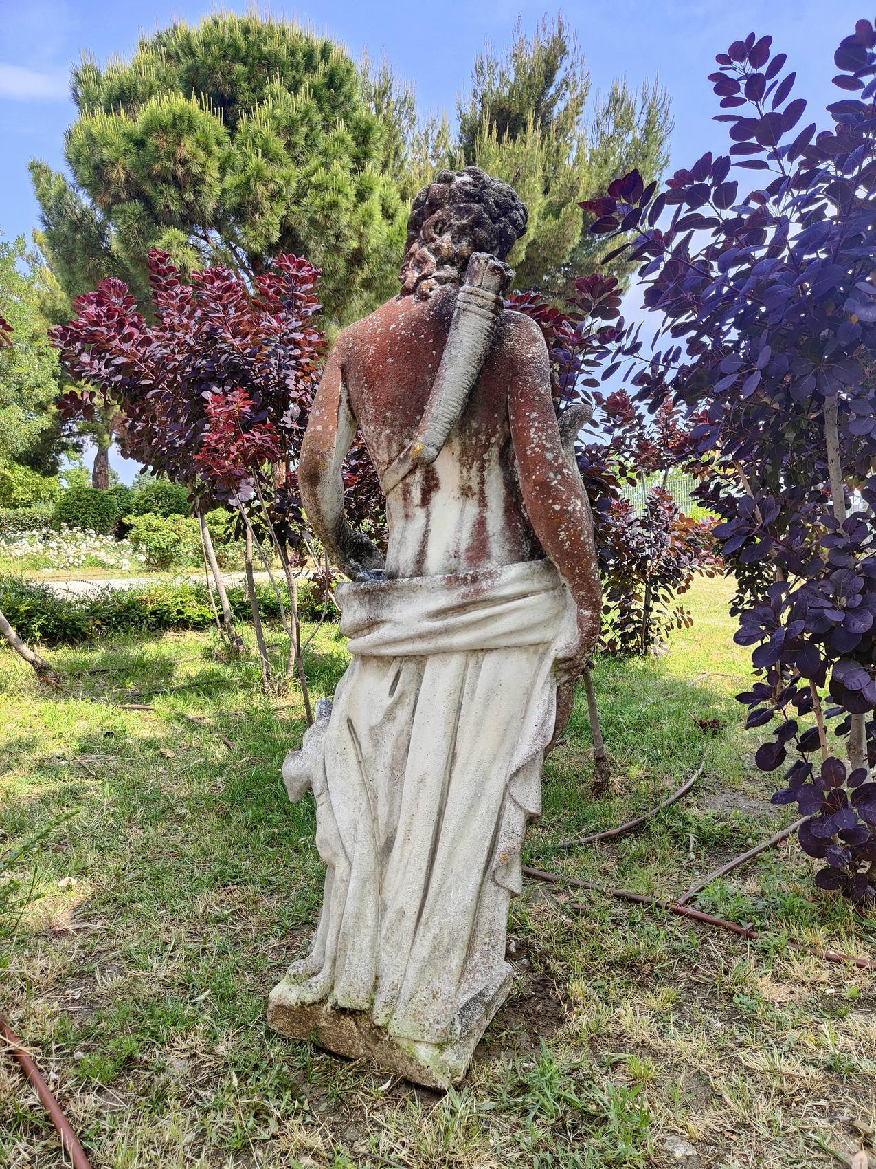 Garden Sculpture Representing : Acteon For Sale 9