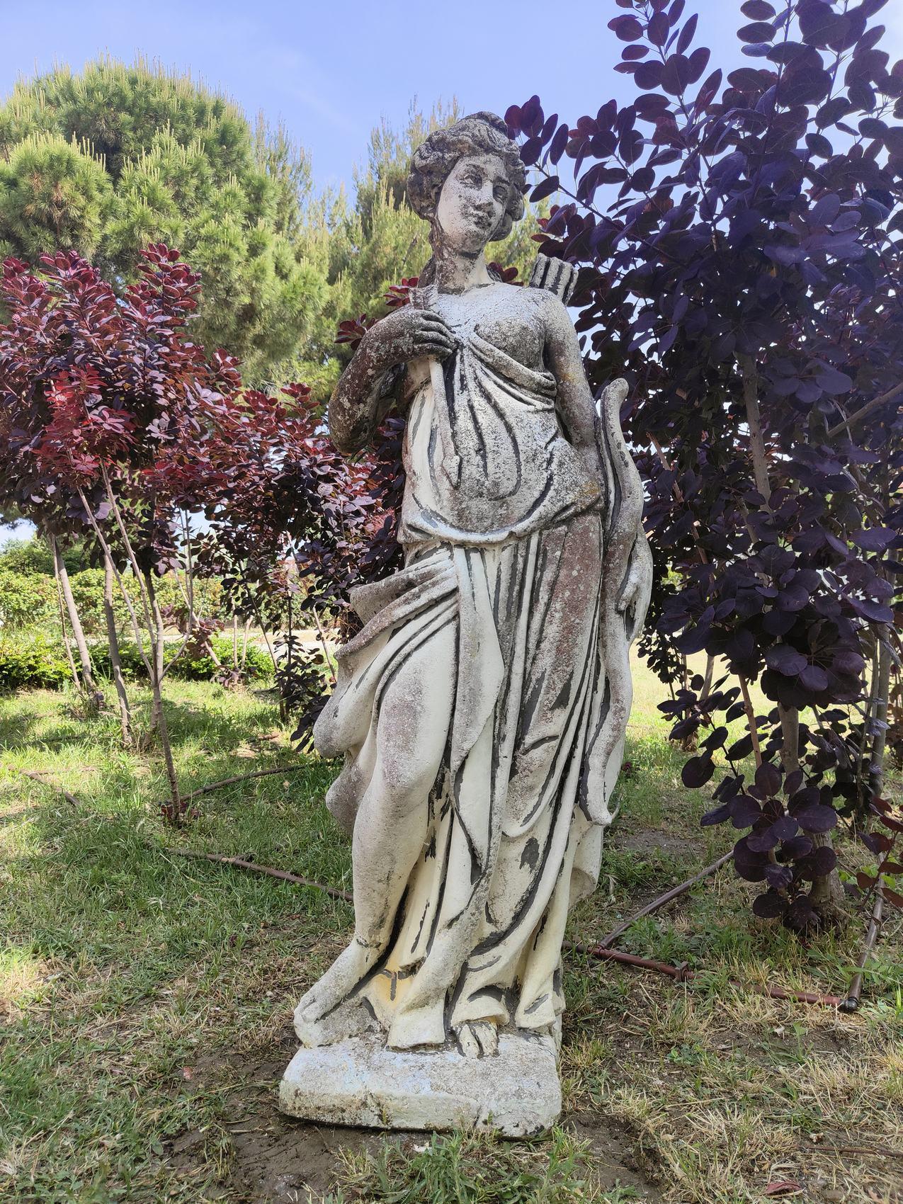 Mid-20th Century Garden Sculpture Representing: Artemis For Sale