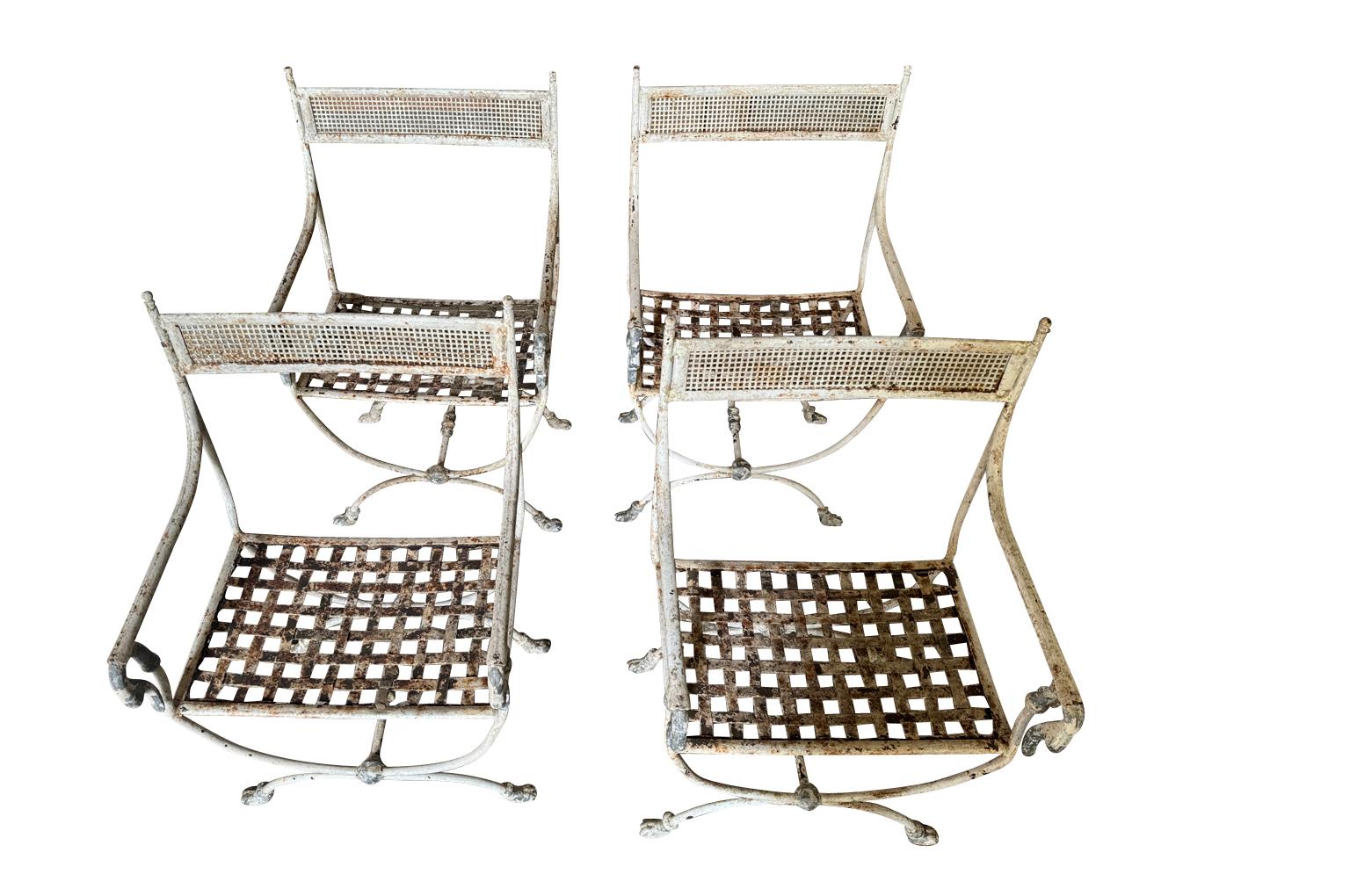 Garden Set Of Curule Form Garden Chairs And Stools 1