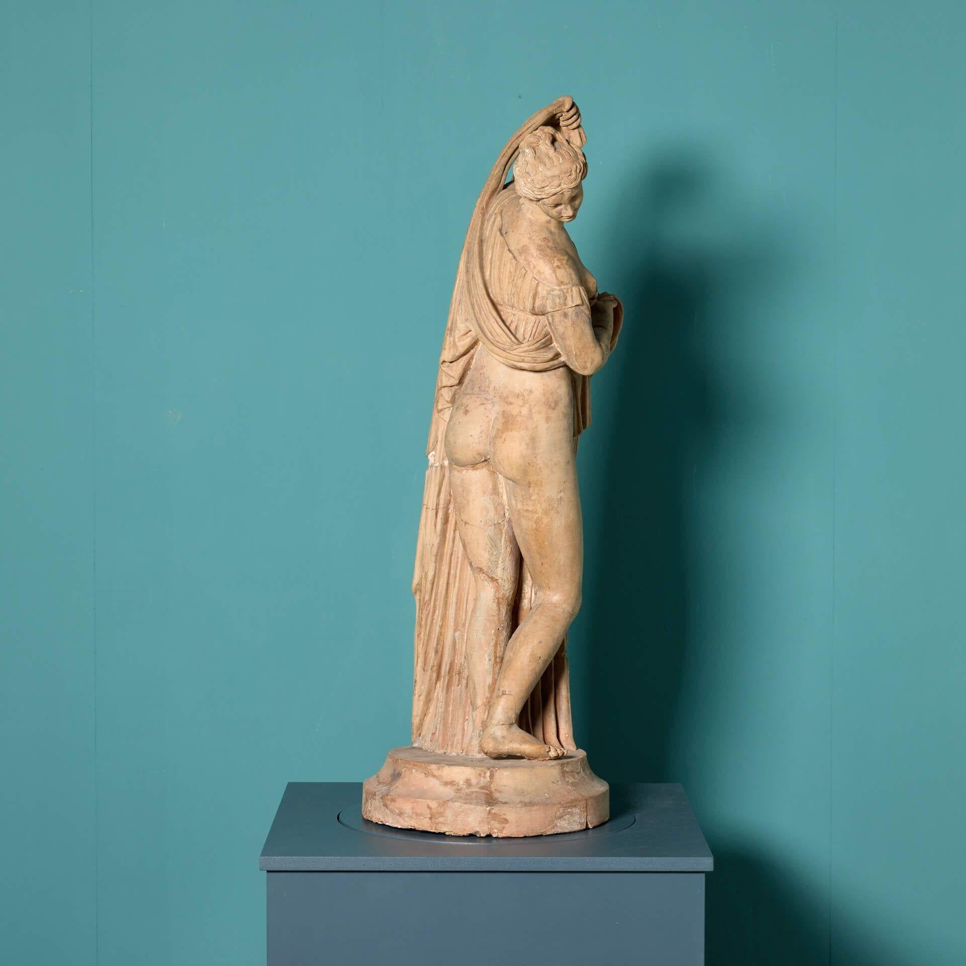 Garden Statue Depicting The Callipygian Venus For Sale 1
