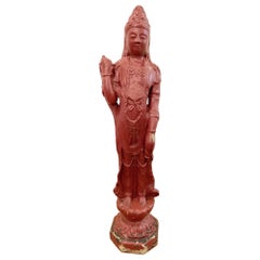 Statua da giardino Kwan Guan Yin Budda asiatico, dea della compassione, della misericordia e dell'amore