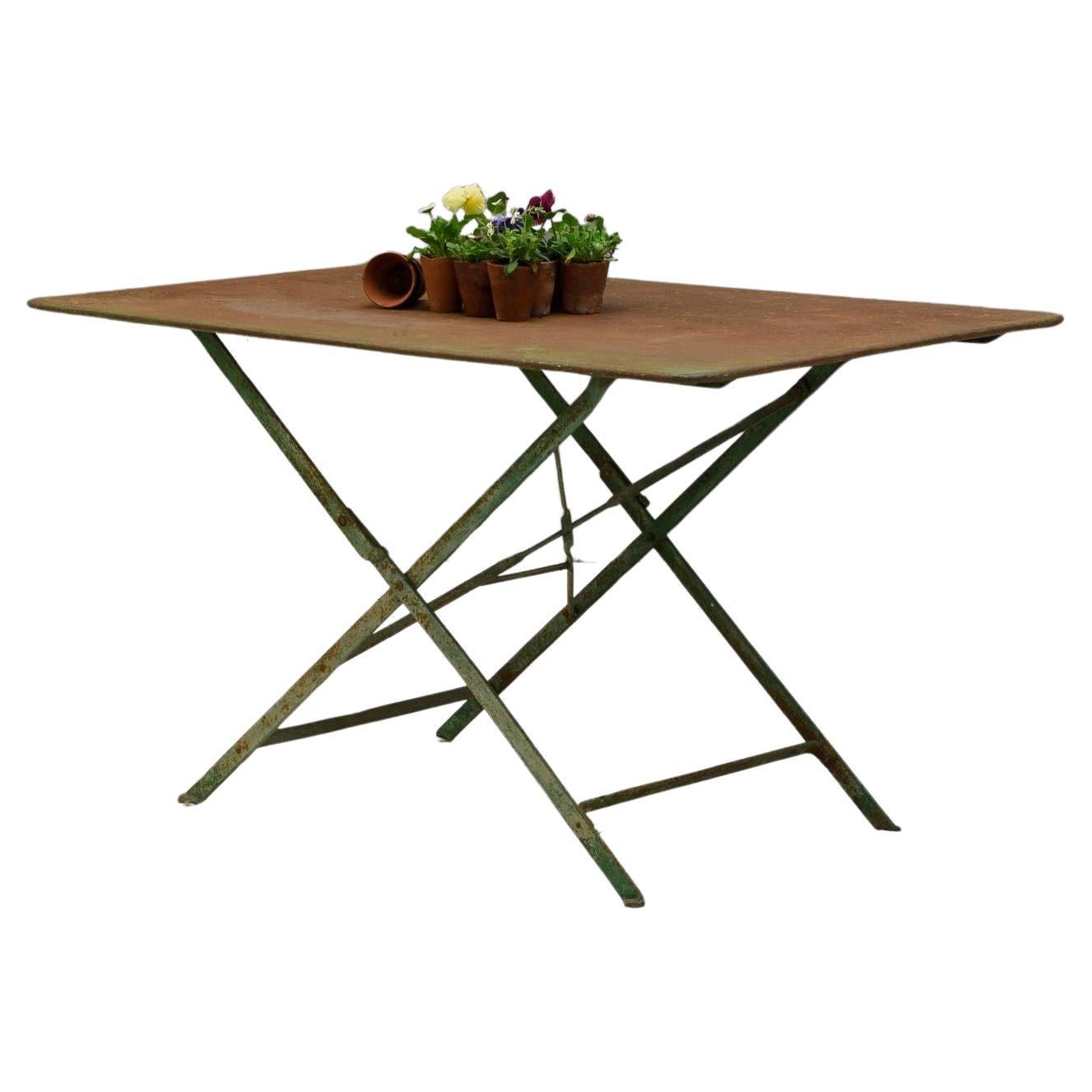 Mesa de jardín