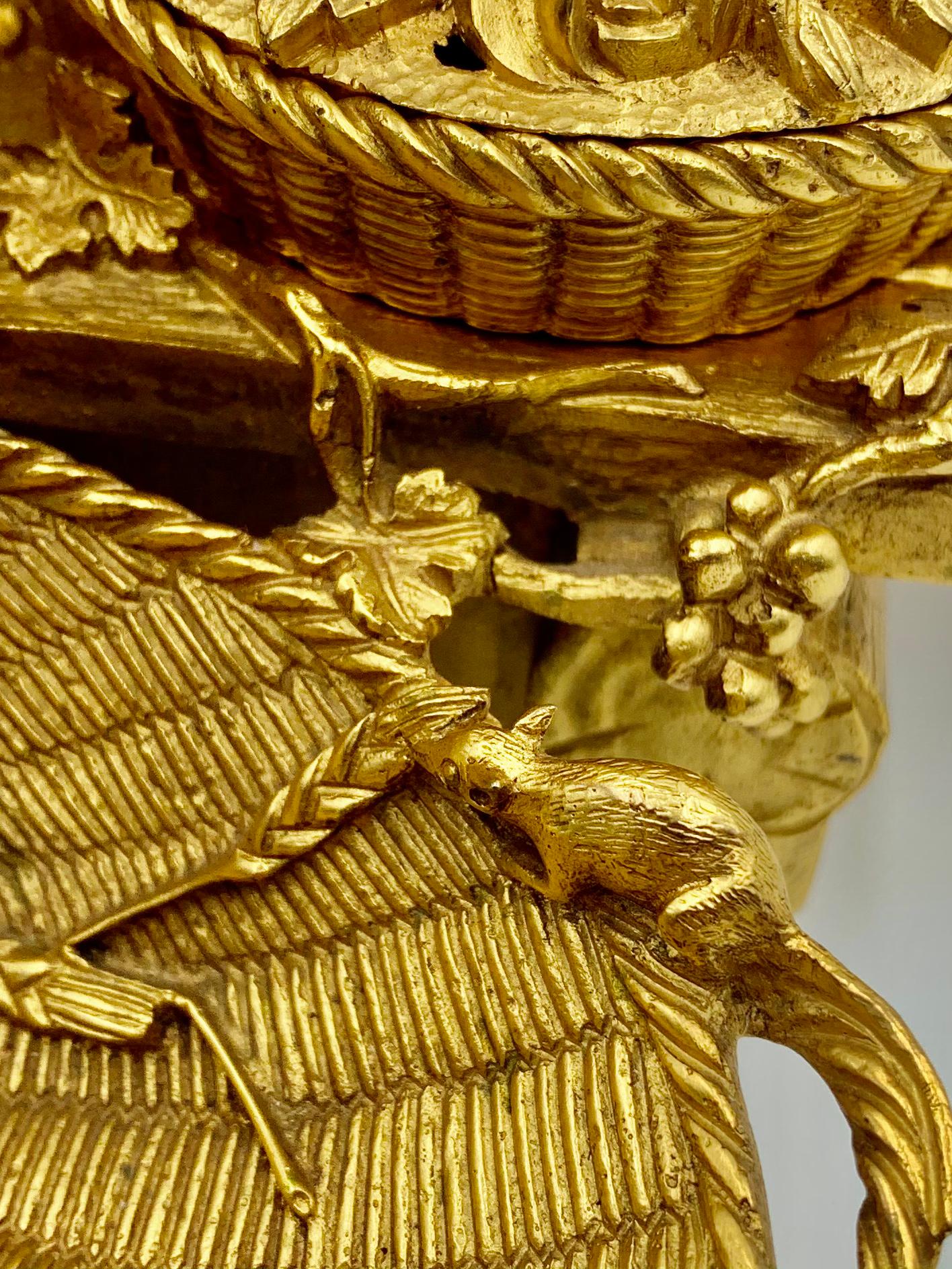 Gardener's Delight, Antike französische Empire vergoldete Bronze Bienenstock Modell Encrier (Französisch) im Angebot