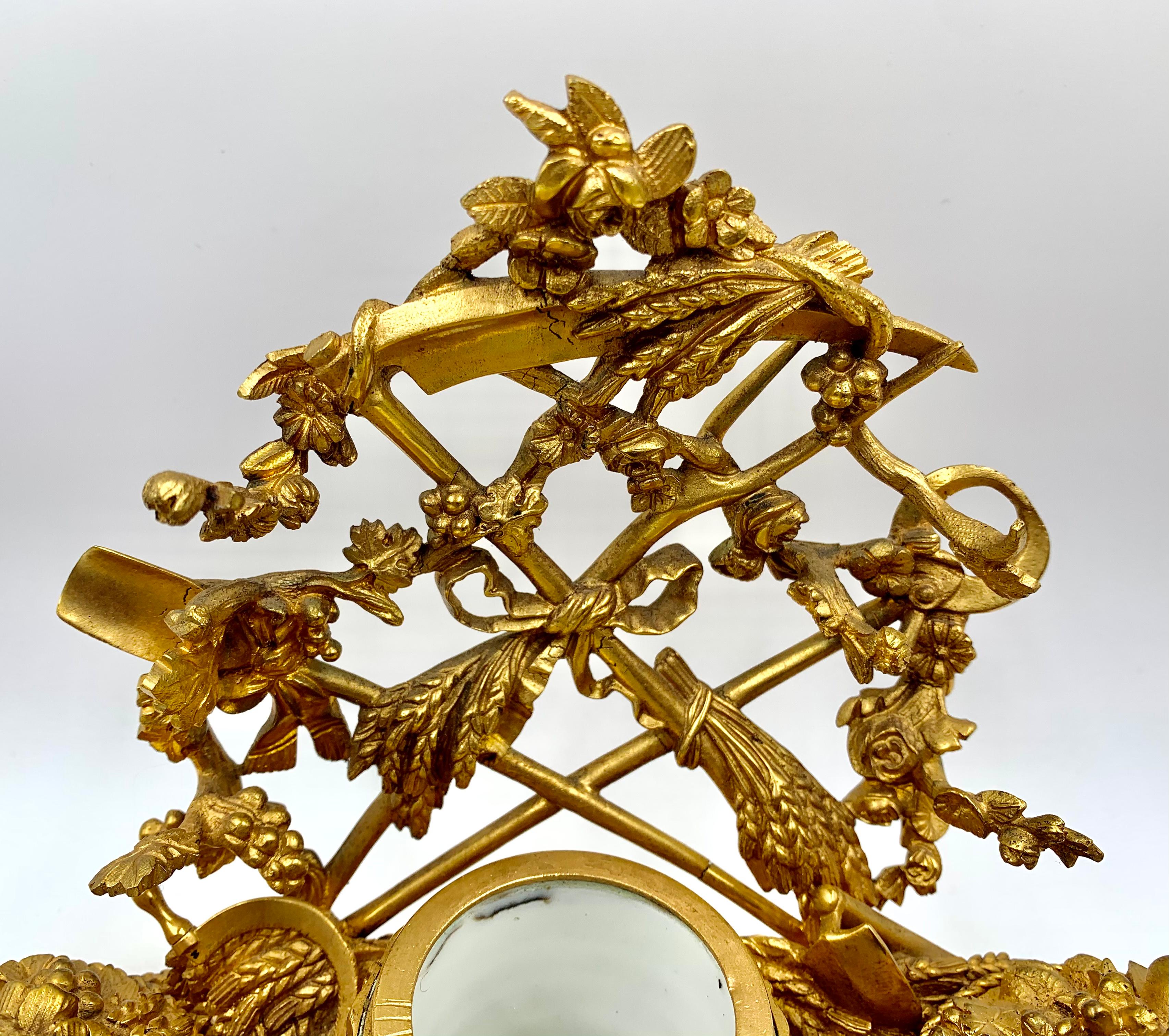 Gardener's Delight, Antike französische Empire vergoldete Bronze Bienenstock Modell Encrier im Angebot 2