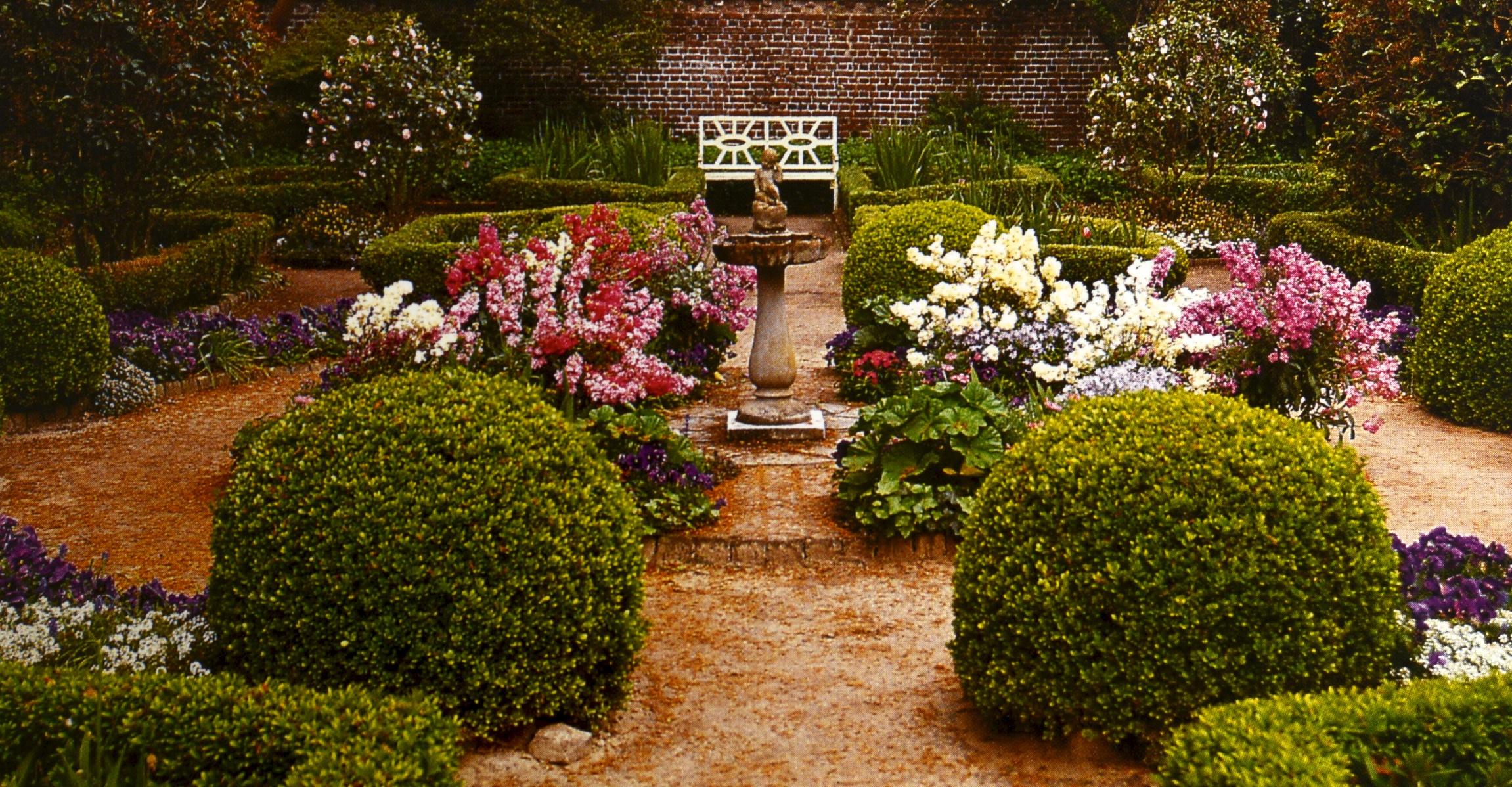 charleston gardens catalogue