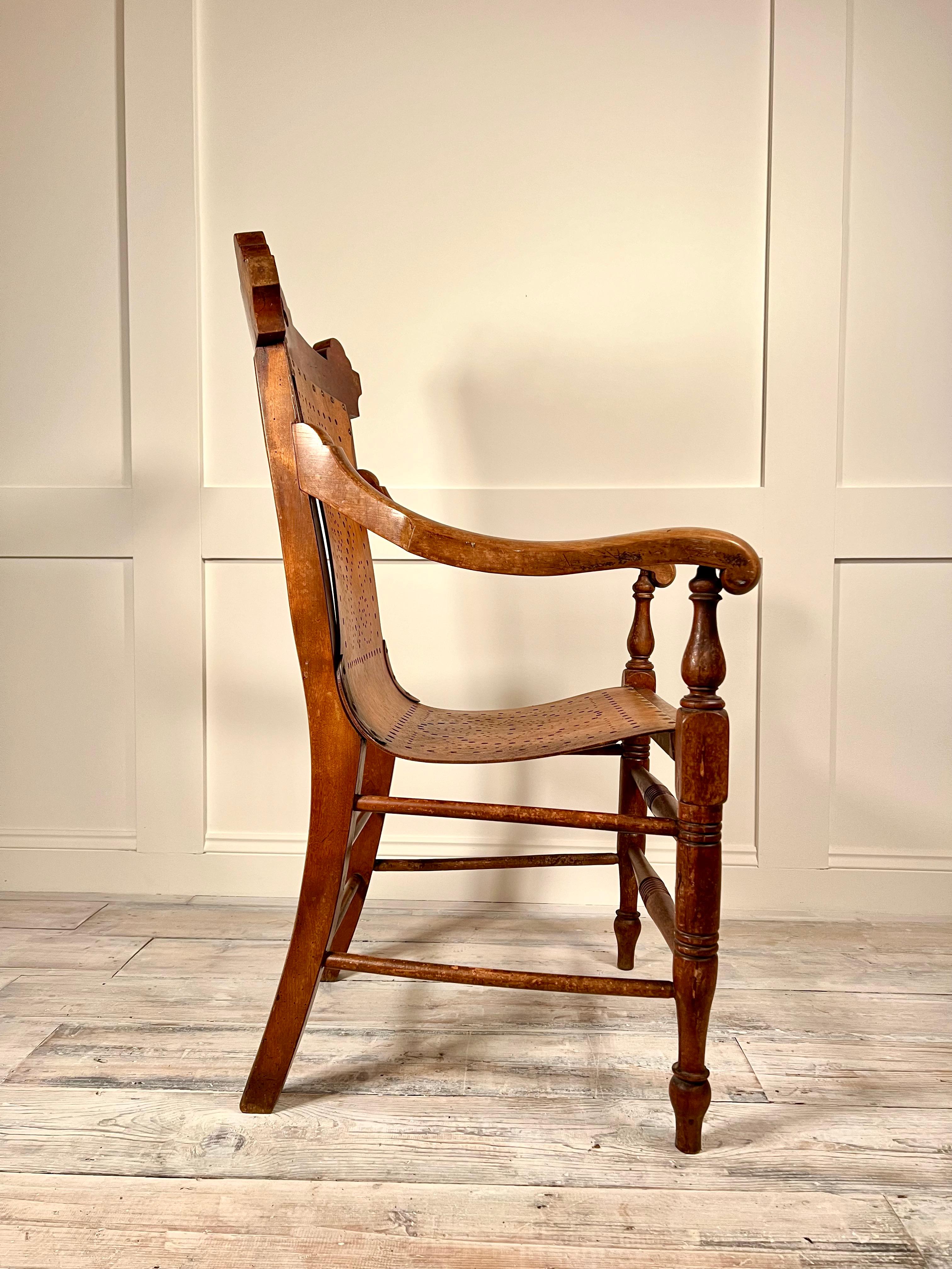Gardner & Co. Pierced Bent Ply and Oak Frame Arm Chair c.1872 In Good Condition For Sale In London, GB