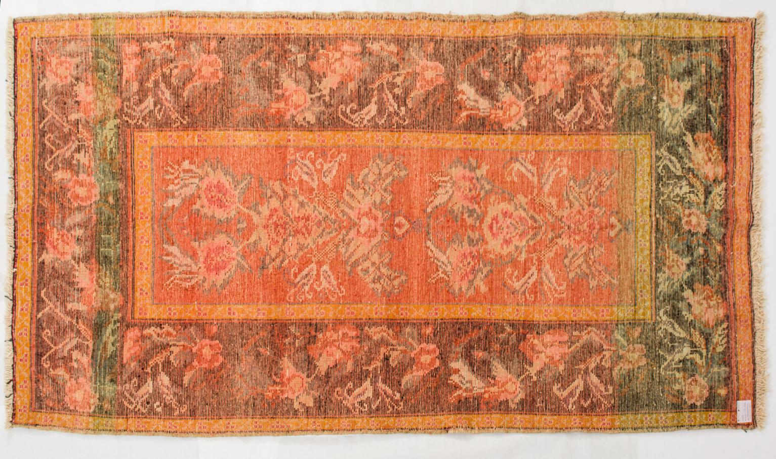 Other Caucasian Vintage Carpet with a Good Price  for Closing Activities For Sale
