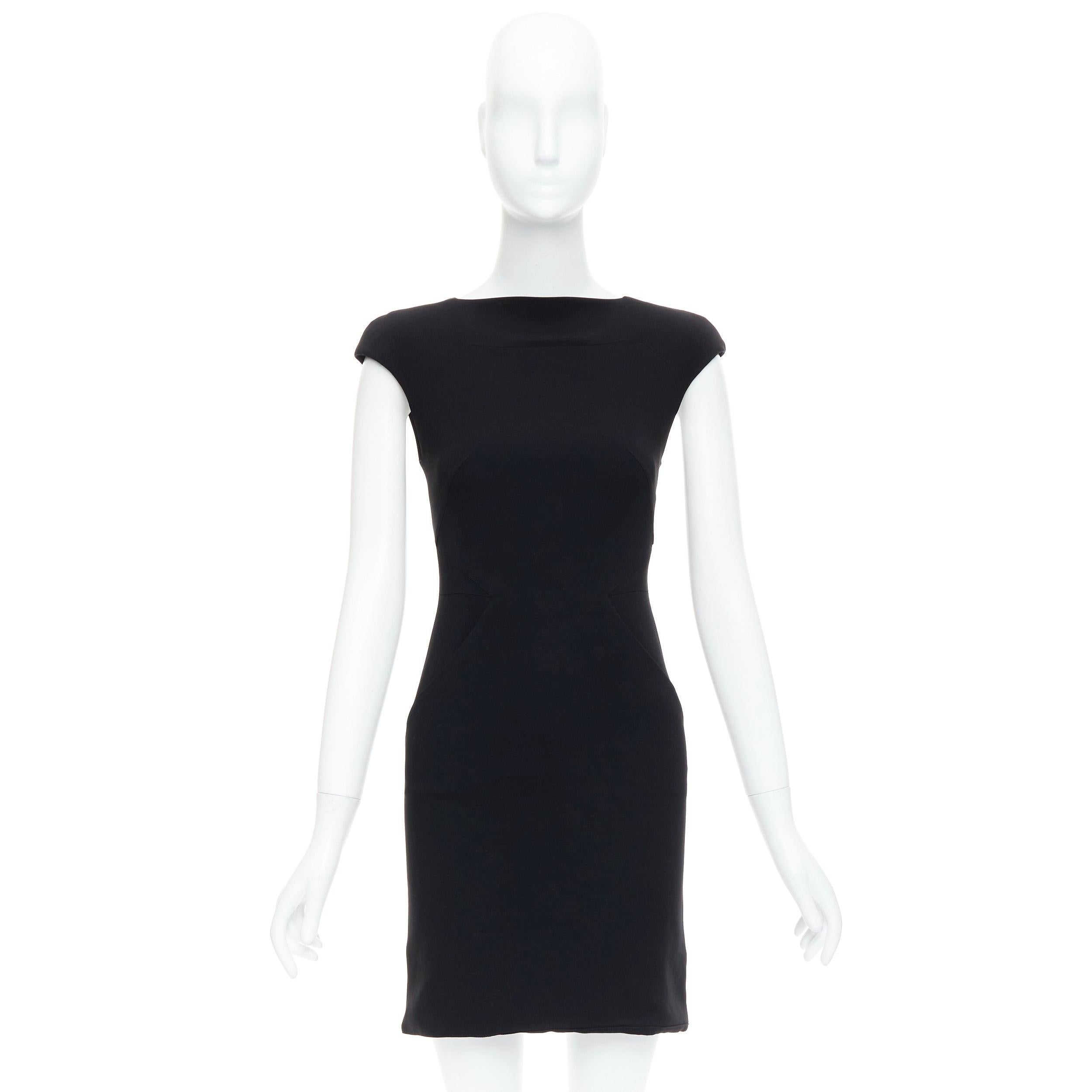 Gareth Pugh nero con manica imbottita e pad, tubino IT38 XS in vendita 4