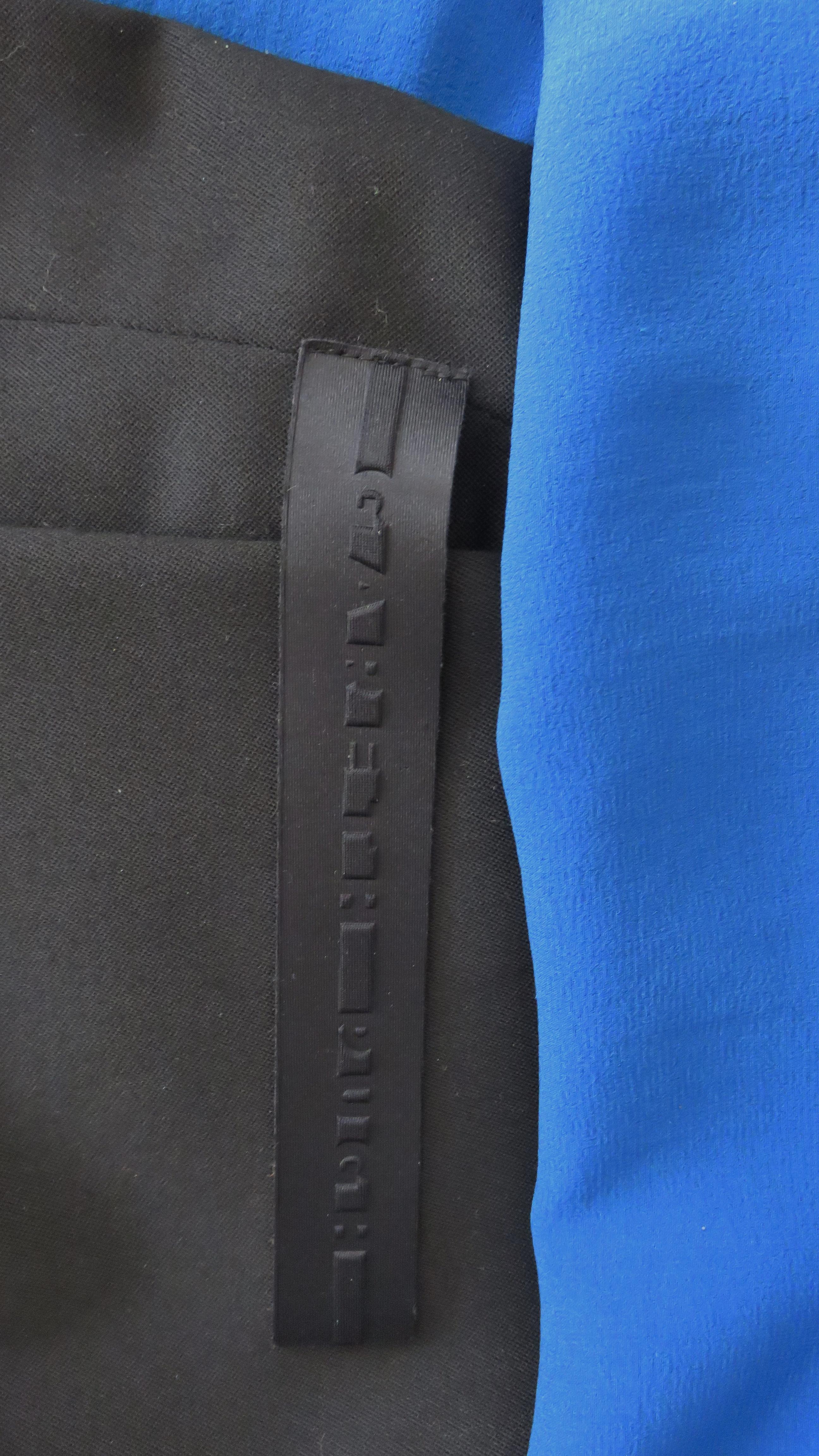 Gareth Pugh New Color Block Cape Back Kleid im Angebot 10