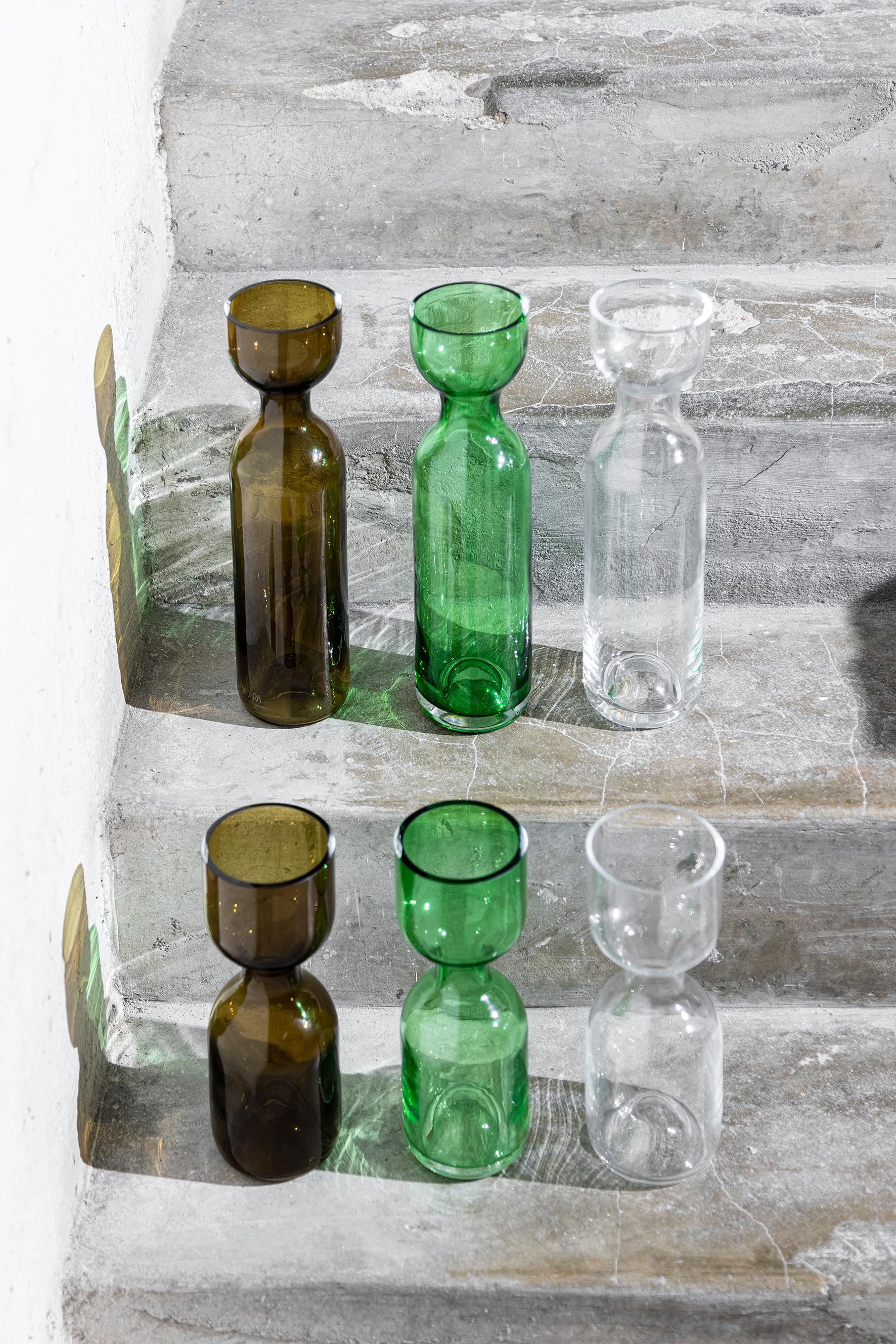 Gargalos, Green Blown Glass Vase by Jahara and Bagniewski for Vicara For Sale 2