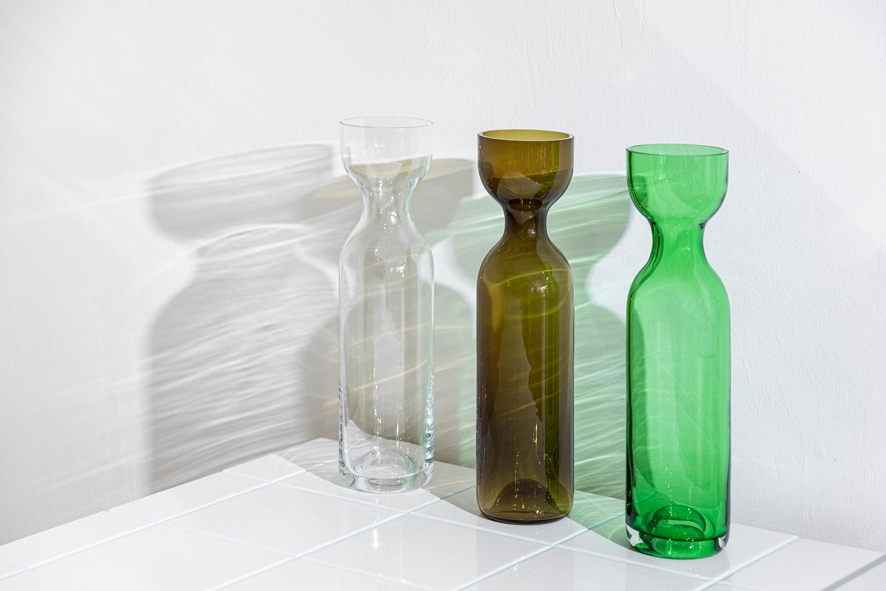 Gargalos, Green Blown Glass Vase by Jahara and Bagniewski for Vicara For Sale 3