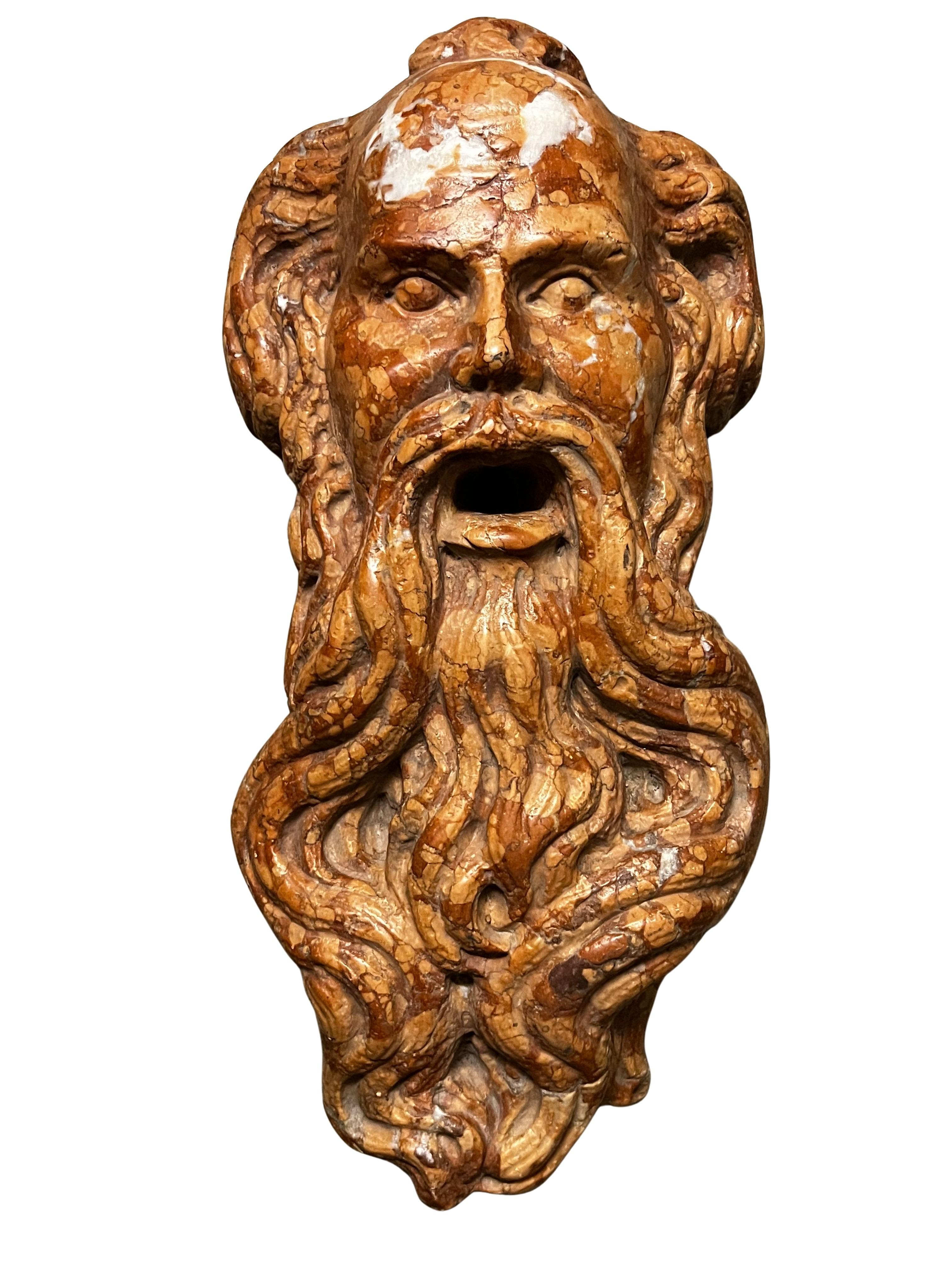 Gárgola, cabeza de filósofo chorreando agua, mármol, principios del siglo XX, Italia en venta 6