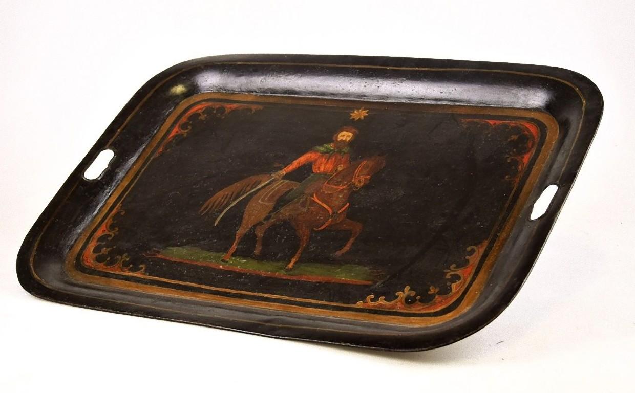 Das Garibaldi-Tablett ist ein origineller dekorativer Metallgegenstand, der Ende des 19. Jahrhunderts in Sizilien, Italien, von der Manufaktur Italia hergestellt wurde

Dieses antike patinierte Metalltablett ist mit dem Helden des Risorgimento