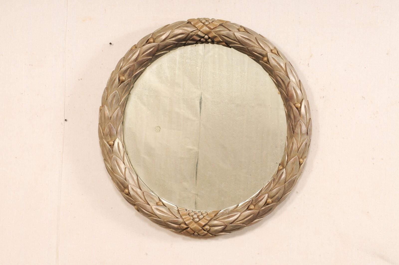 American Garland-Carved Venetian Style Round Mirror For Sale