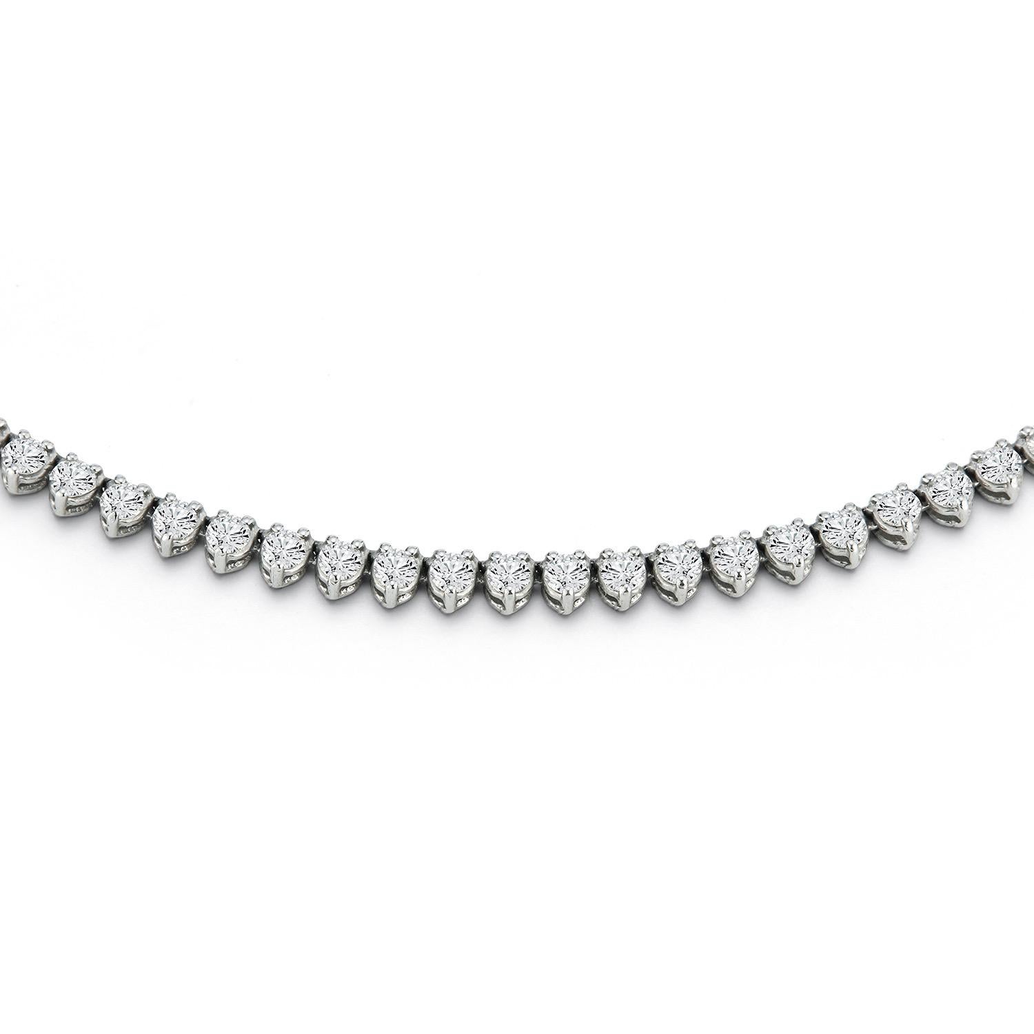 We are crazy about our 3-prong diamond necklaces. Classic and chic, these showcase an unexpected take with an edgy three-prong setting. While these are substantial and stunning to be worn to a serious black tie affair, they are sleek enough to be