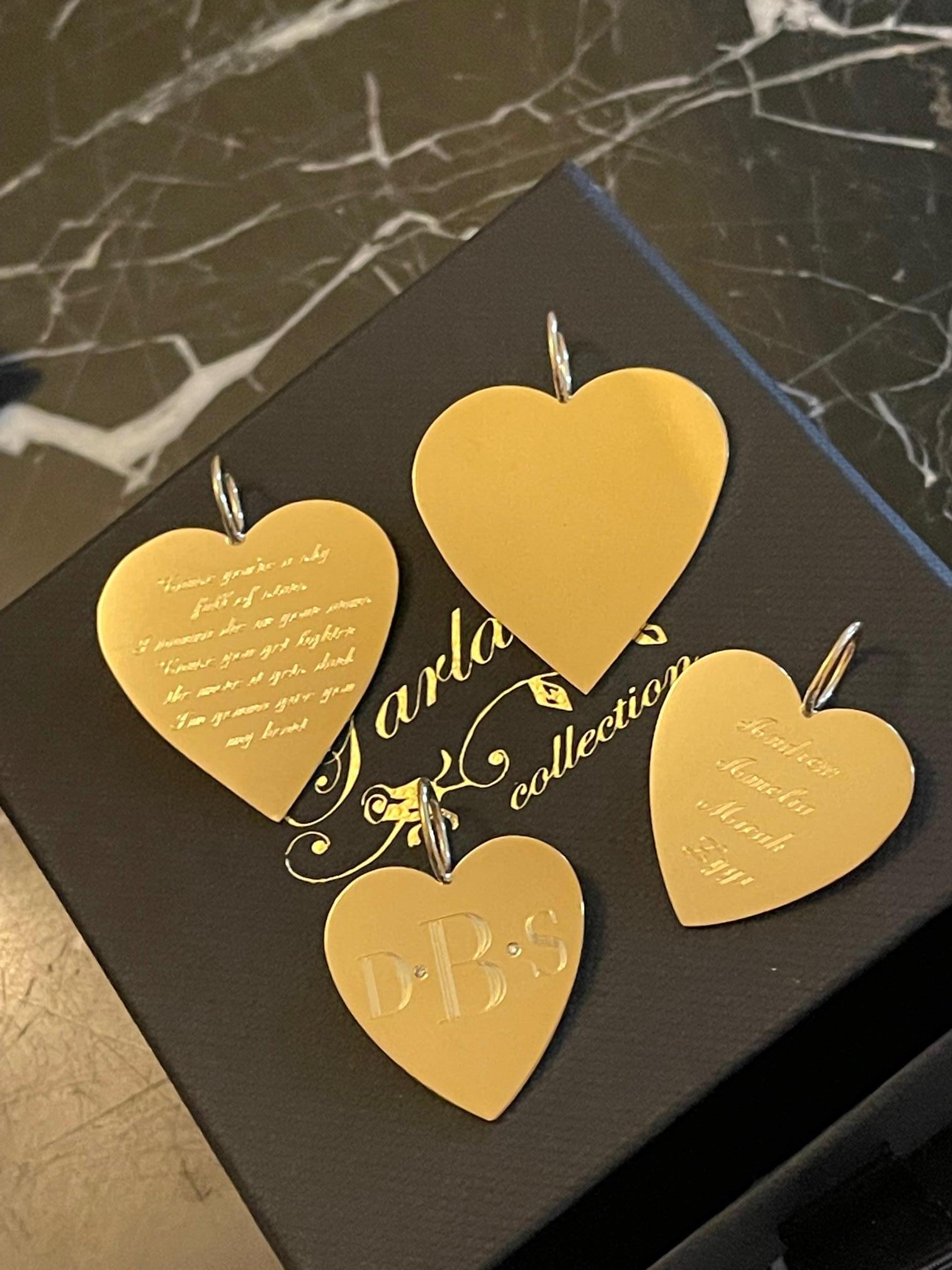 Garland Collection Large Solid Gold Heart Charm Pendant In New Condition For Sale In New York, NY