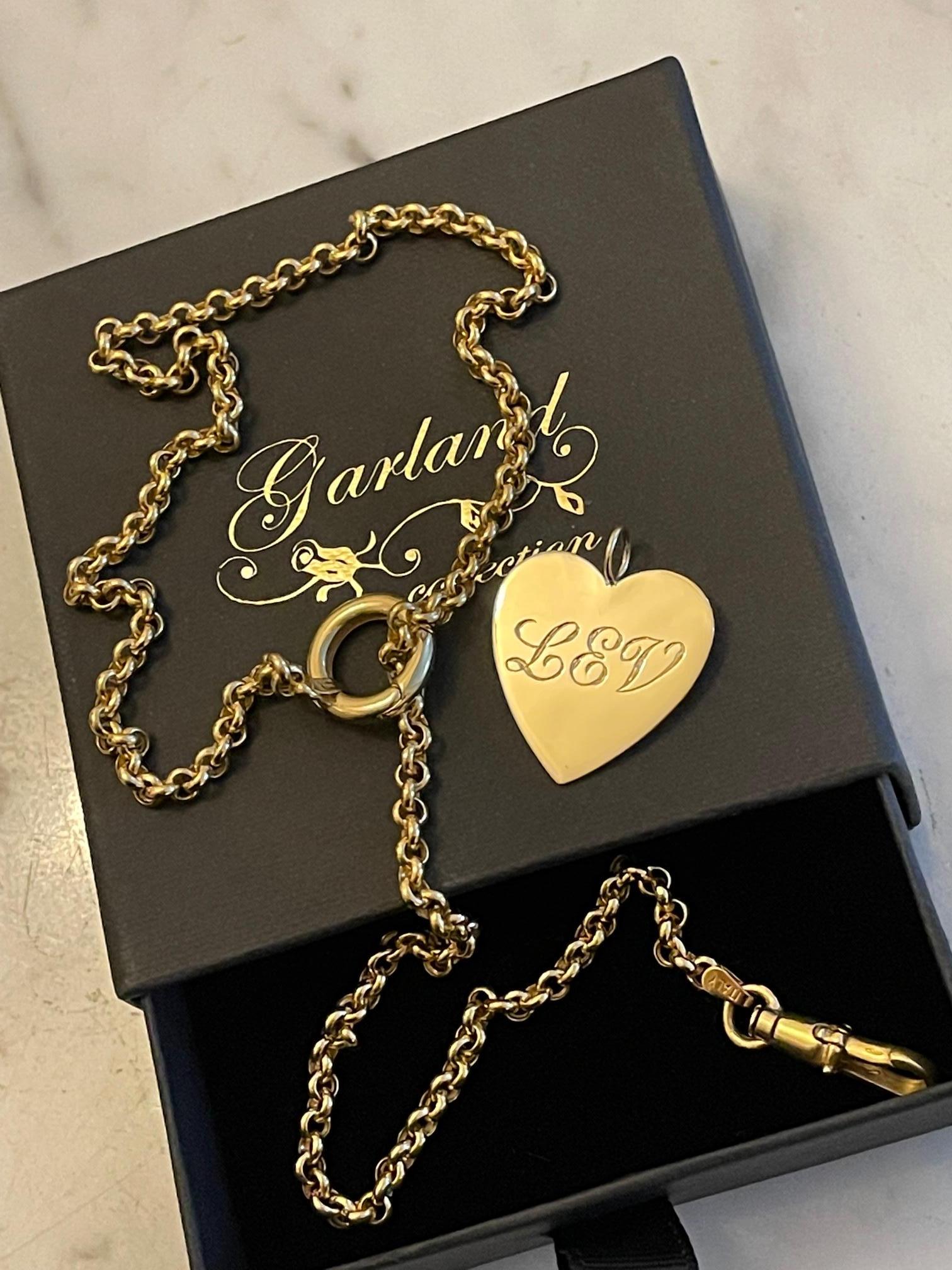 Collection Garland - Pendentif coeur en or massif de taille moyenne en vente 7