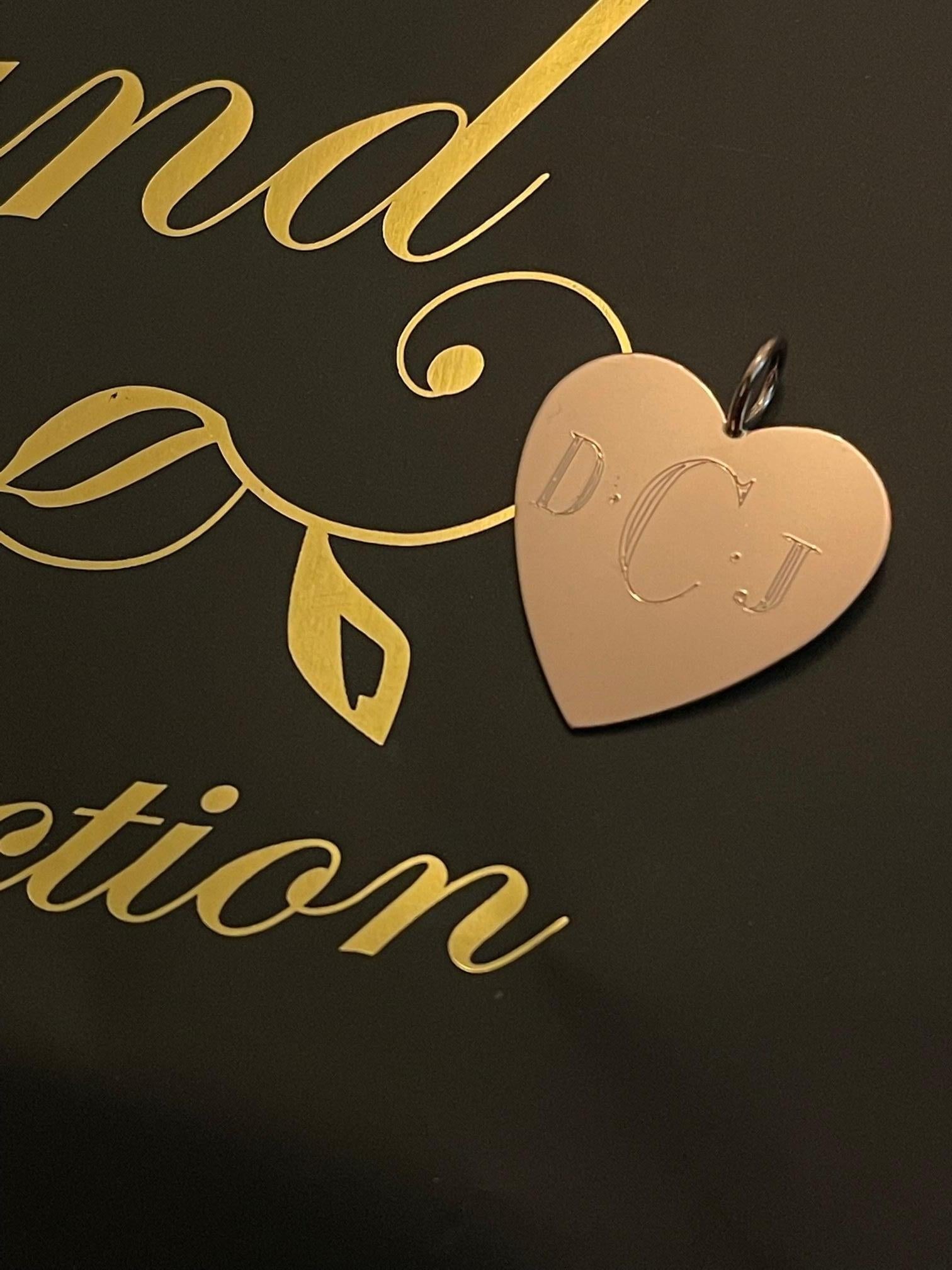 Garland Collection Medium Solid Gold Heart Charm Pendant For Sale 8