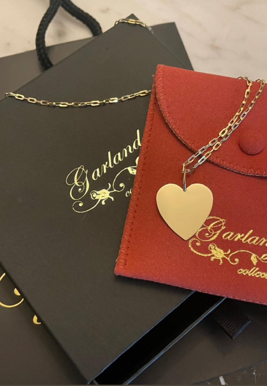 Pendentif breloque cœur en or massif de la collection Garland, taille moyenne en vente 1