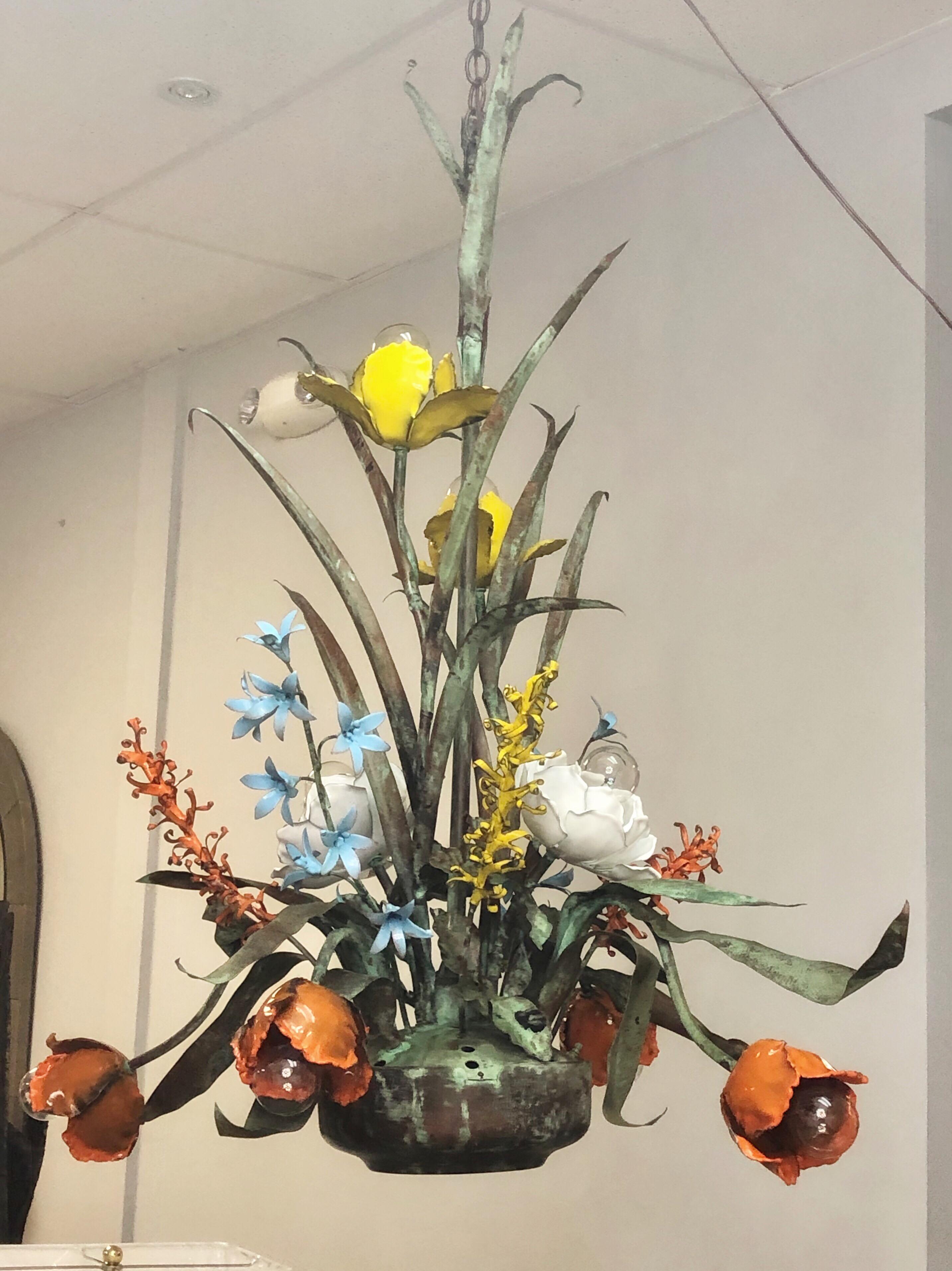 Garland Faulkner Large Enamel Botanical Chandelier, 1975 In Good Condition In Miami, FL