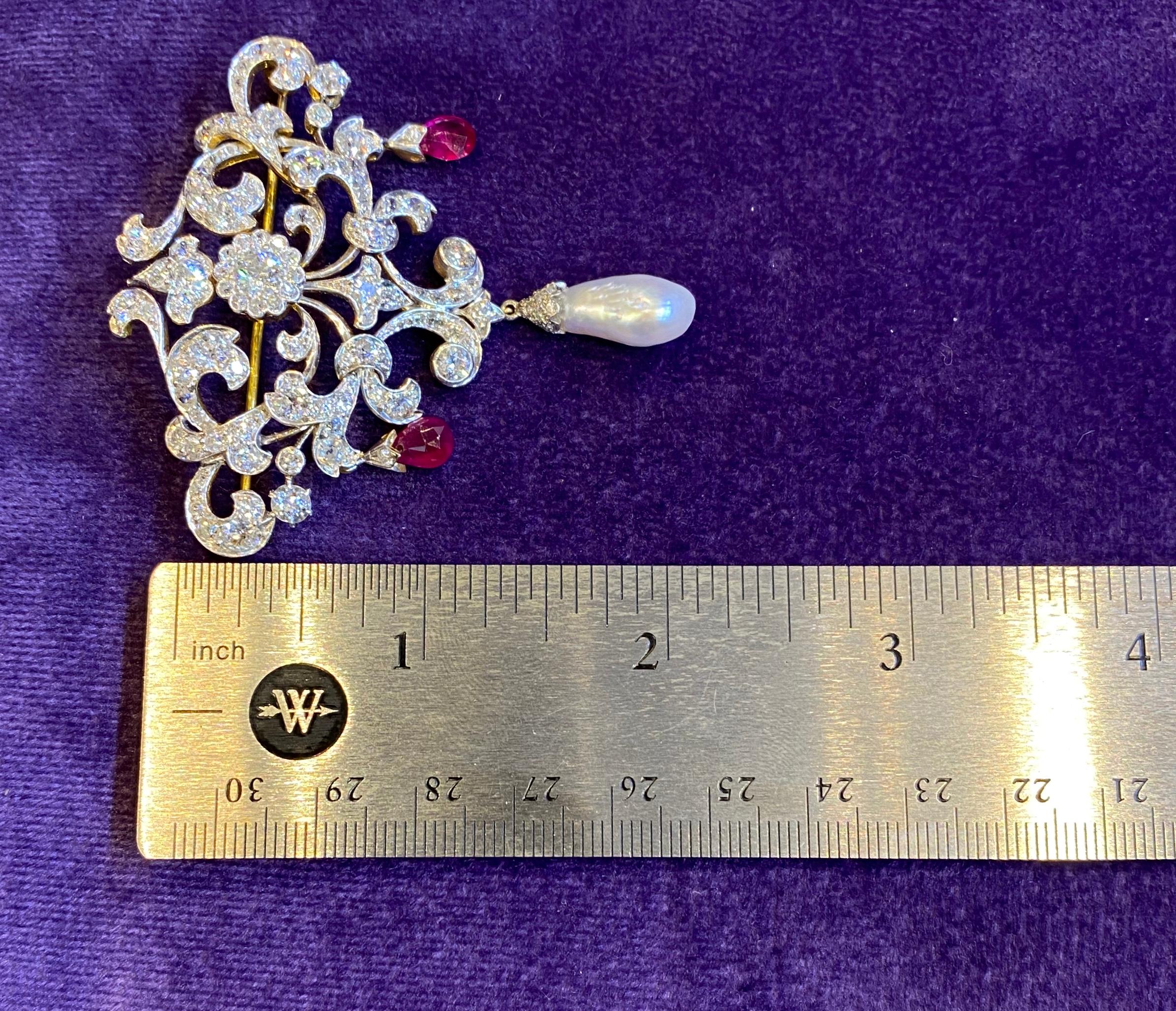 Garland Style Antique Pearl and Ruby Brooch In Excellent Condition For Sale In New York, NY