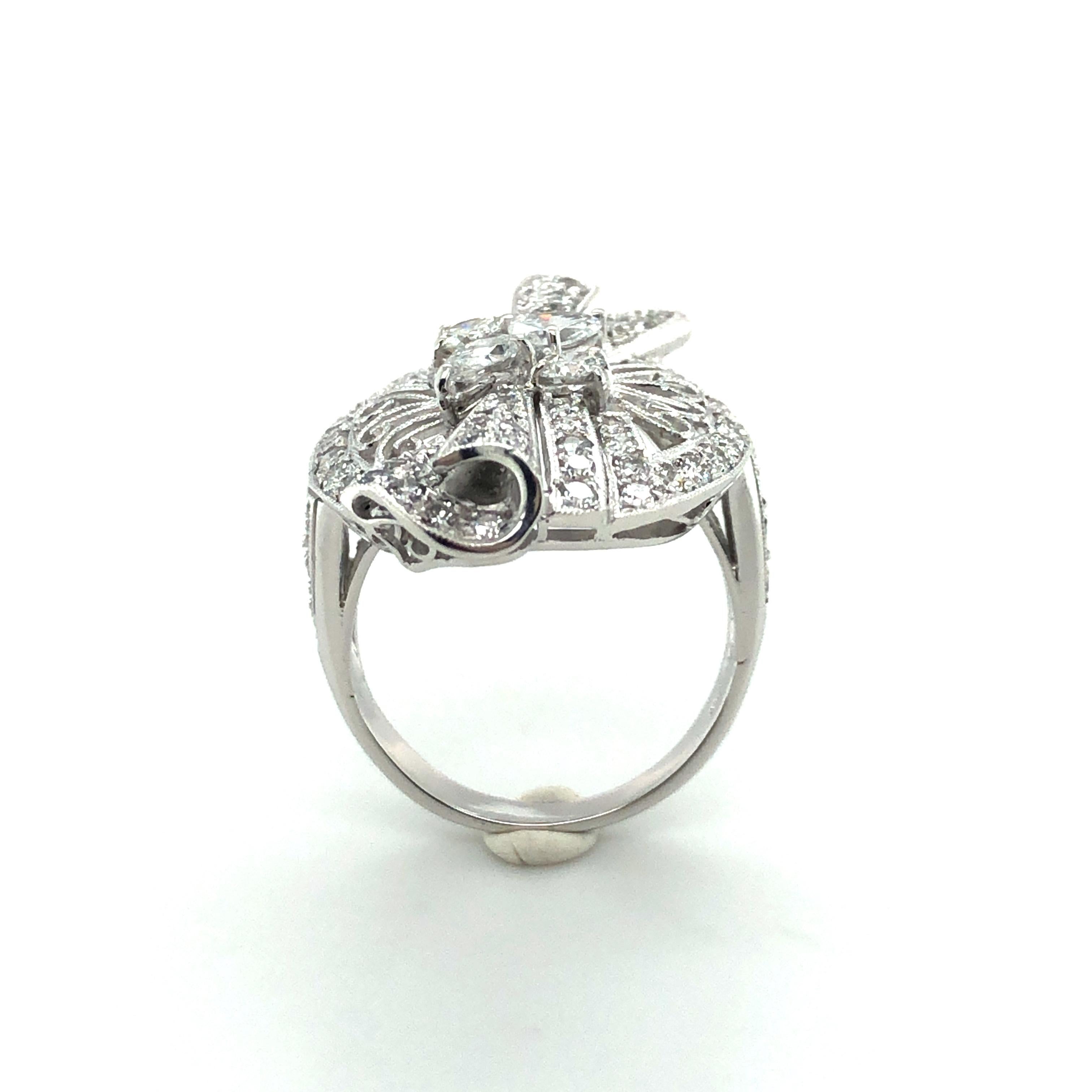 Women's or Men's Garland-Style Diamond Ring in 18 Karat White Gold For Sale