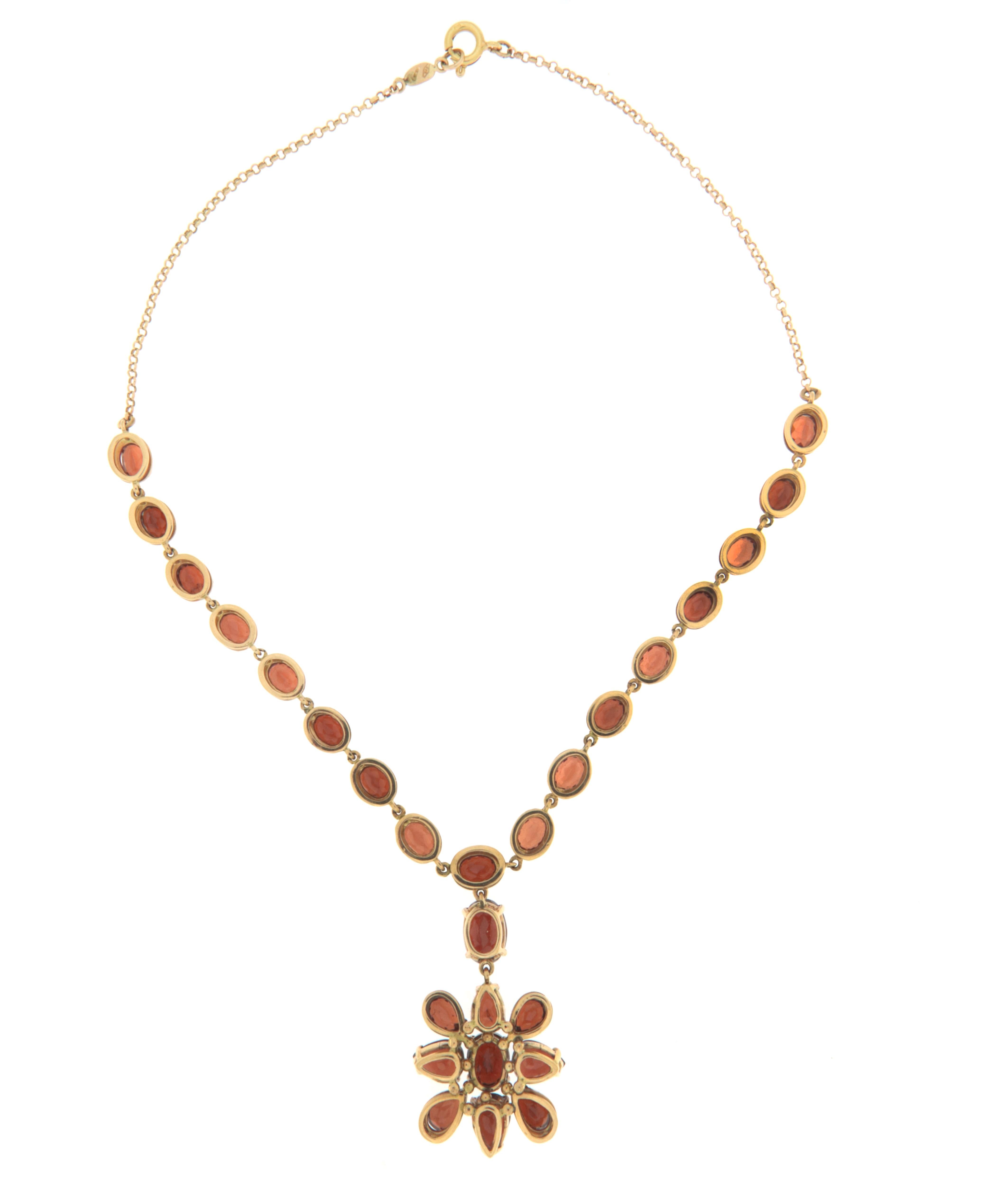 Artisan Garnet 14 Karat Yellow Gold Pendant Necklace For Sale