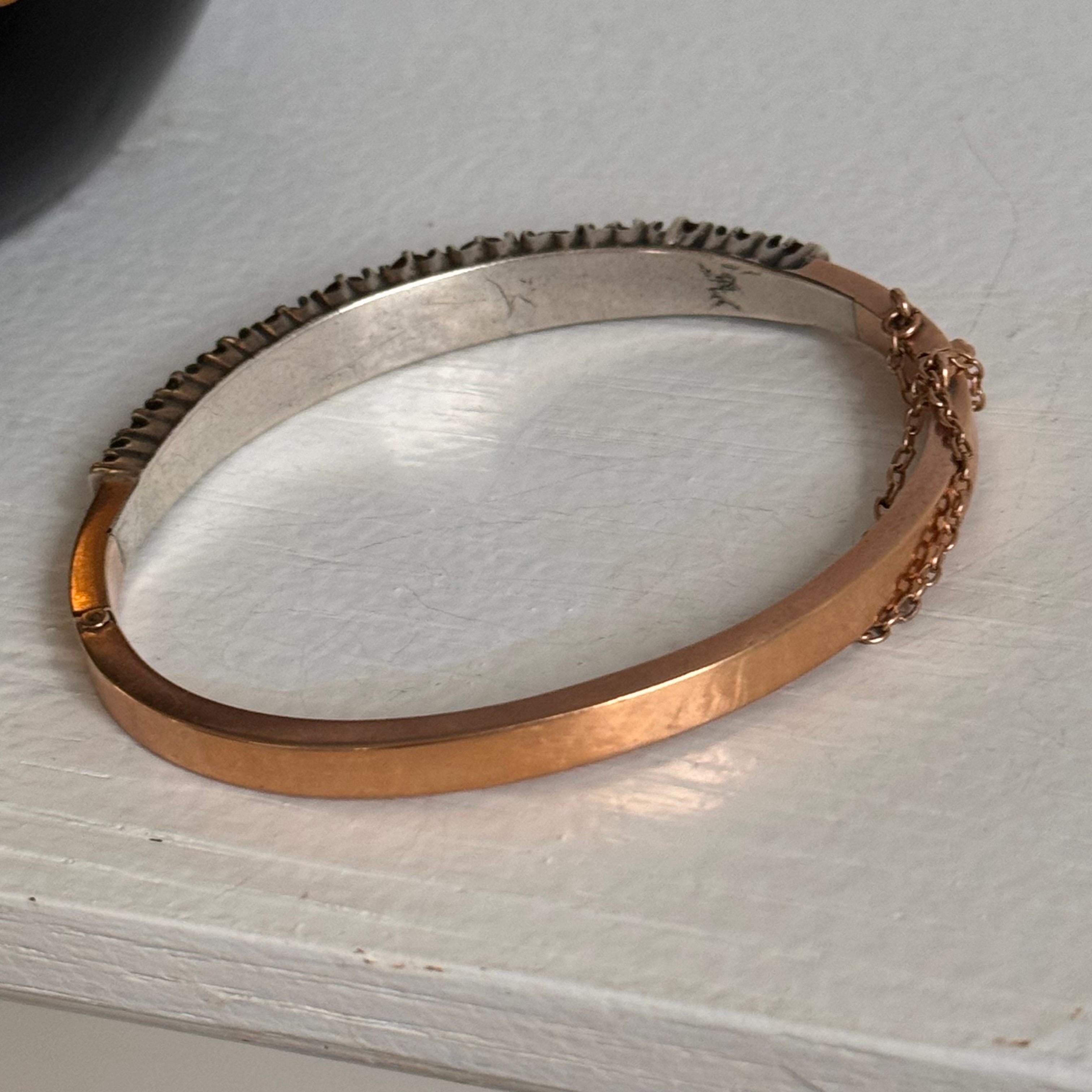 Antique French Garnet, 14K Yellow Gold Silver Hinged Bangle Bracelet For Sale 1