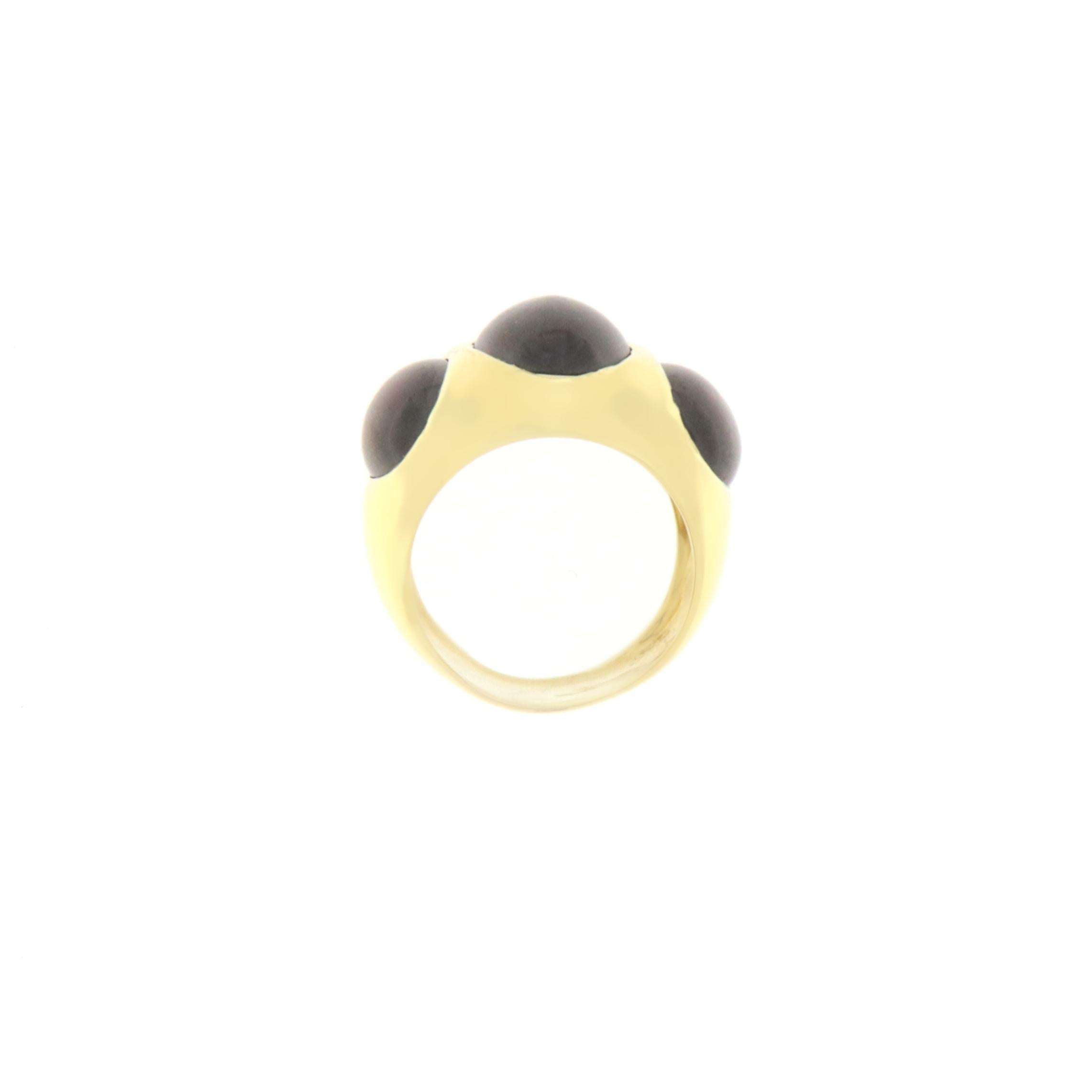 Granat-Ring aus 18 Karat Gelbgold (Cabochon)