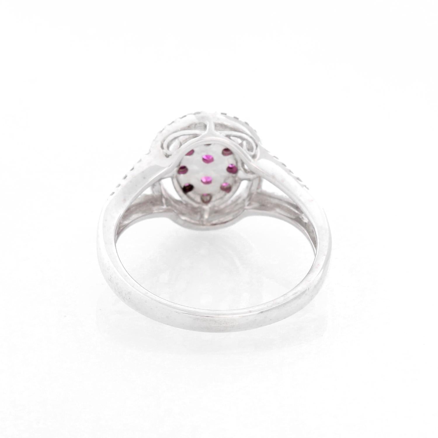 14 Karat Weißgold Ring mit Granat und Diamant im Zustand „Hervorragend“ im Angebot in Dallas, TX