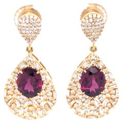 Boucle d'oreille grenat et diamant en or jaune 18K